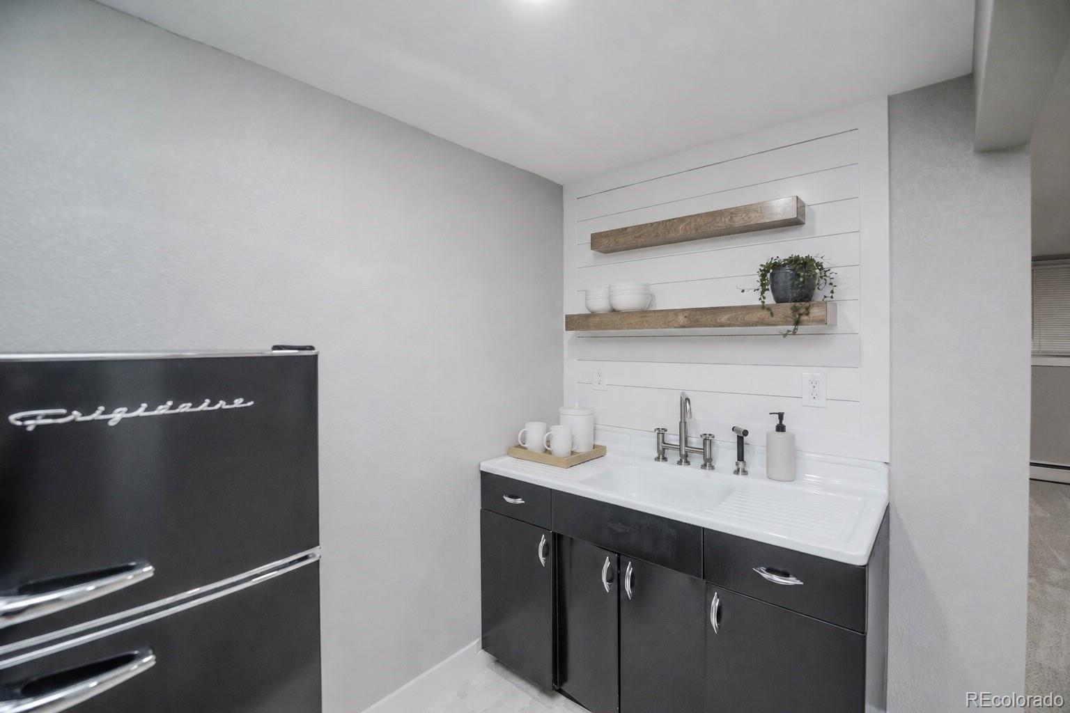 MLS Image #27 for 6024 s steele street,littleton, Colorado
