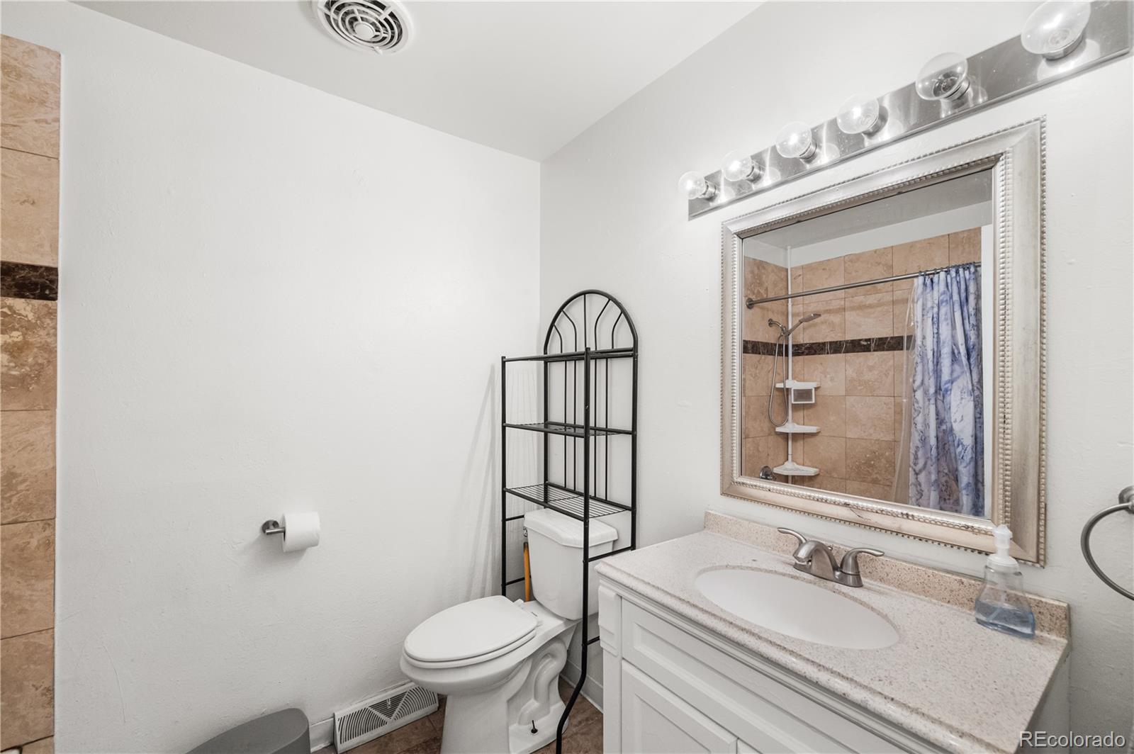 MLS Image #13 for 12445 e 6th place,aurora, Colorado