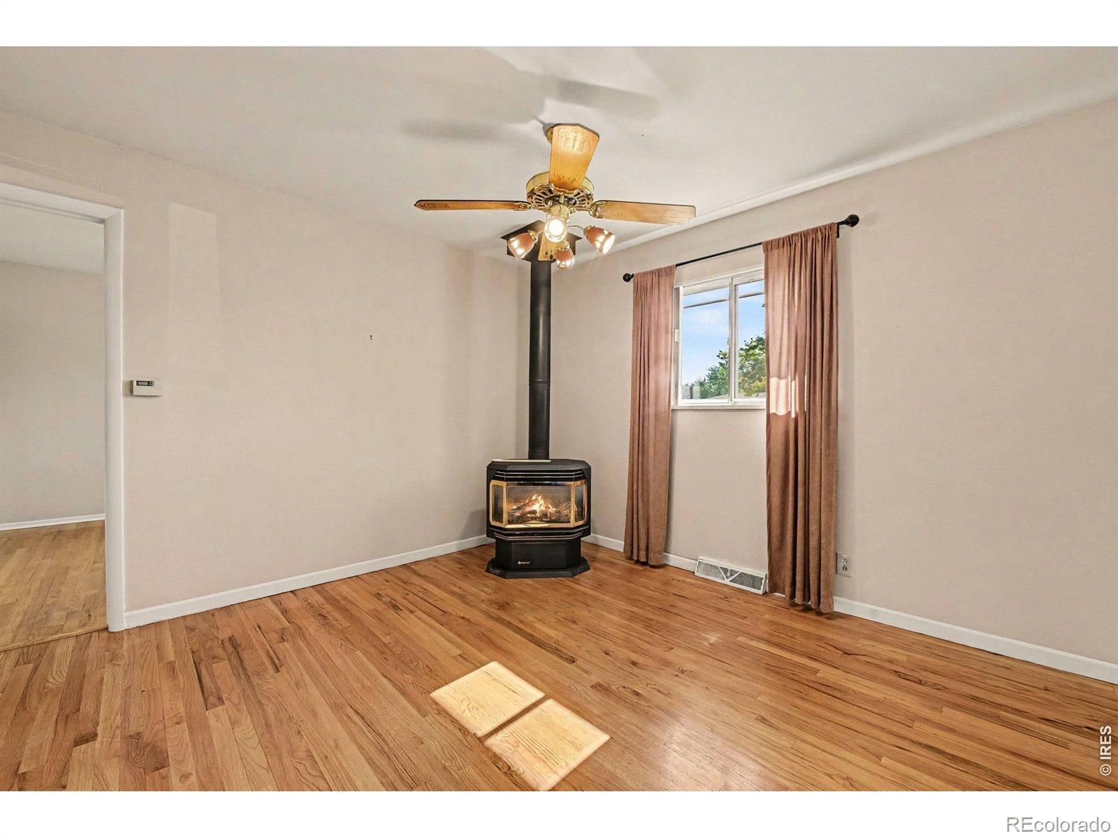 MLS Image #6 for 1409  shamrock street,fort collins, Colorado