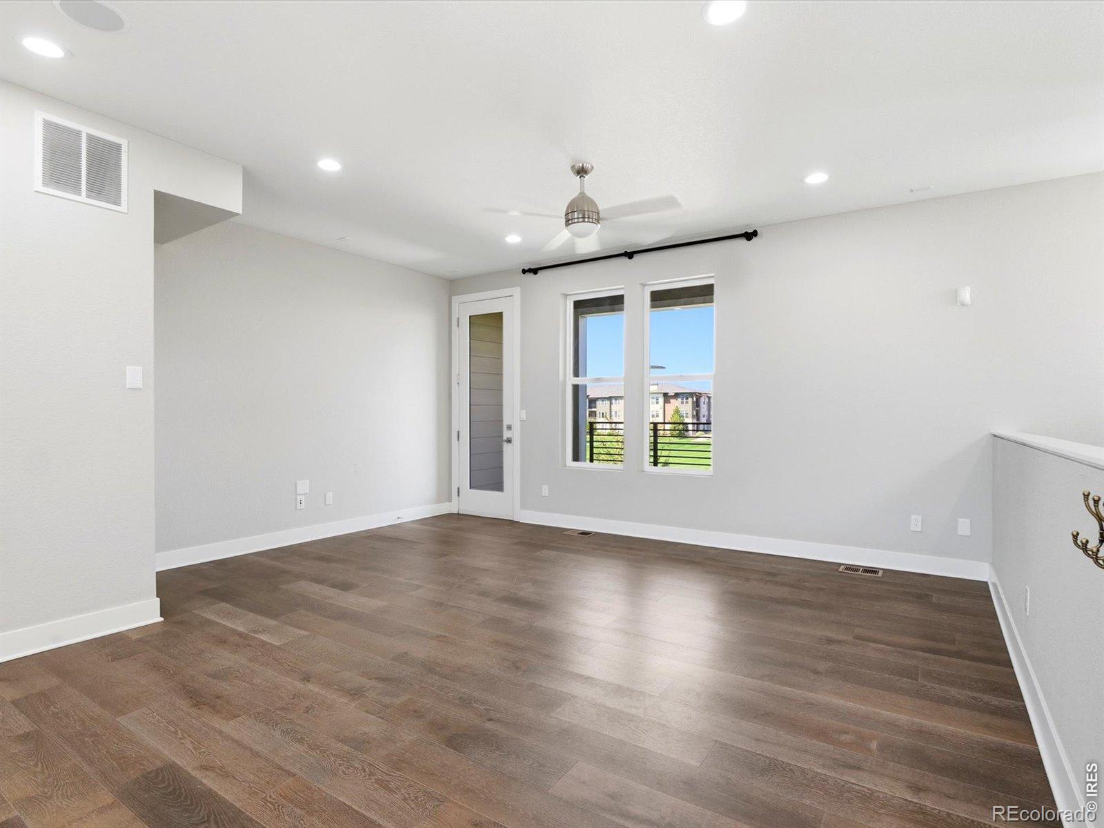 MLS Image #10 for 11909  mountview lane,broomfield, Colorado
