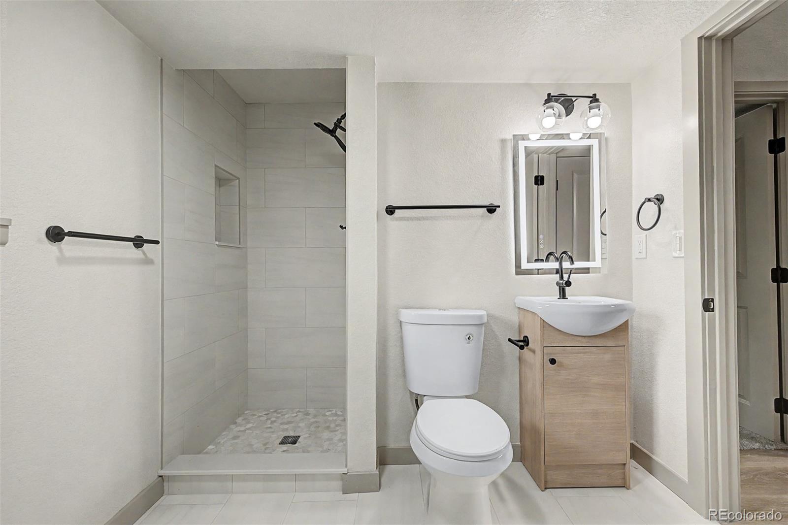 MLS Image #18 for 6538 s everett way,littleton, Colorado