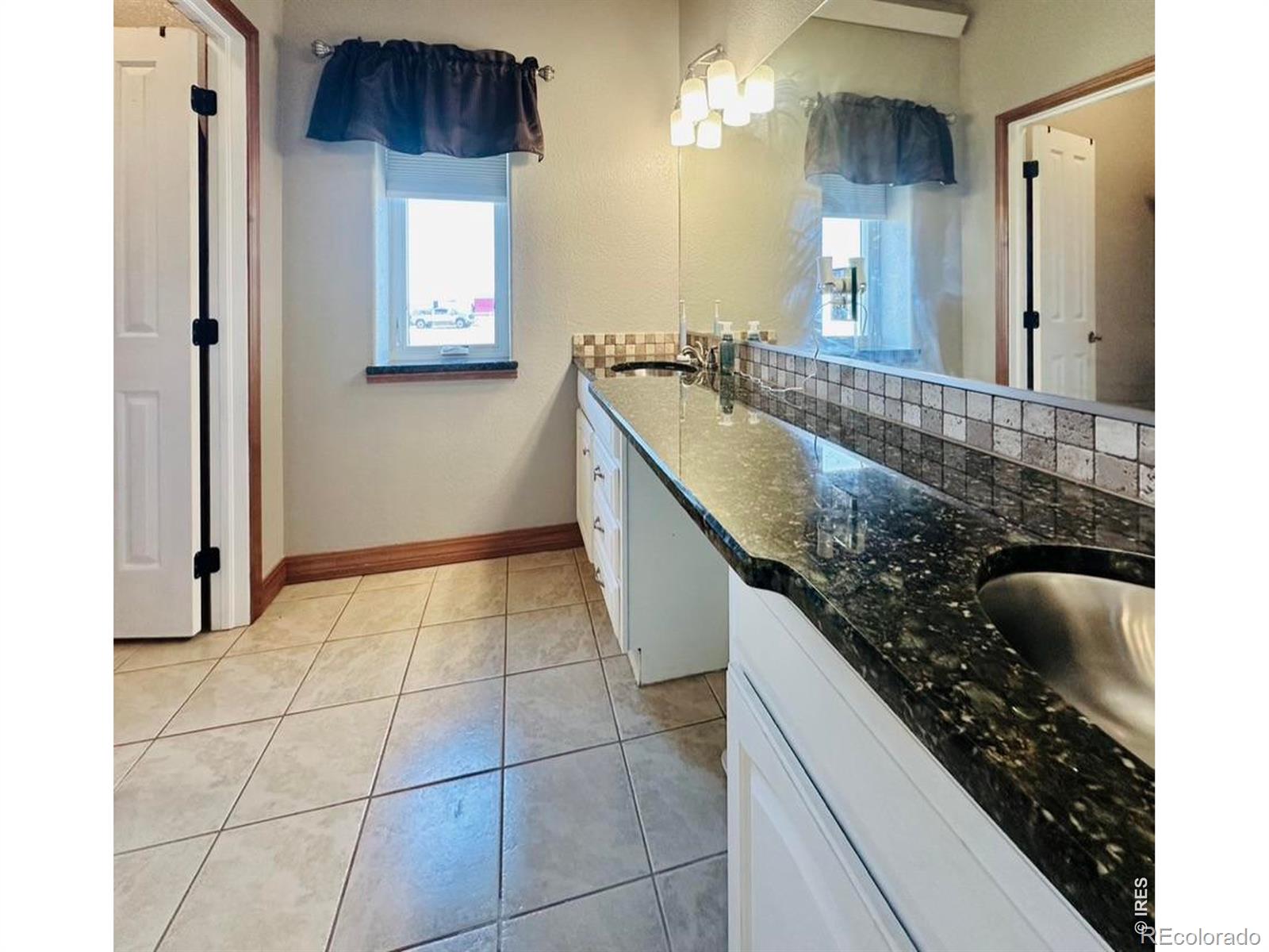 MLS Image #25 for 34830  county road 35 ,eaton, Colorado