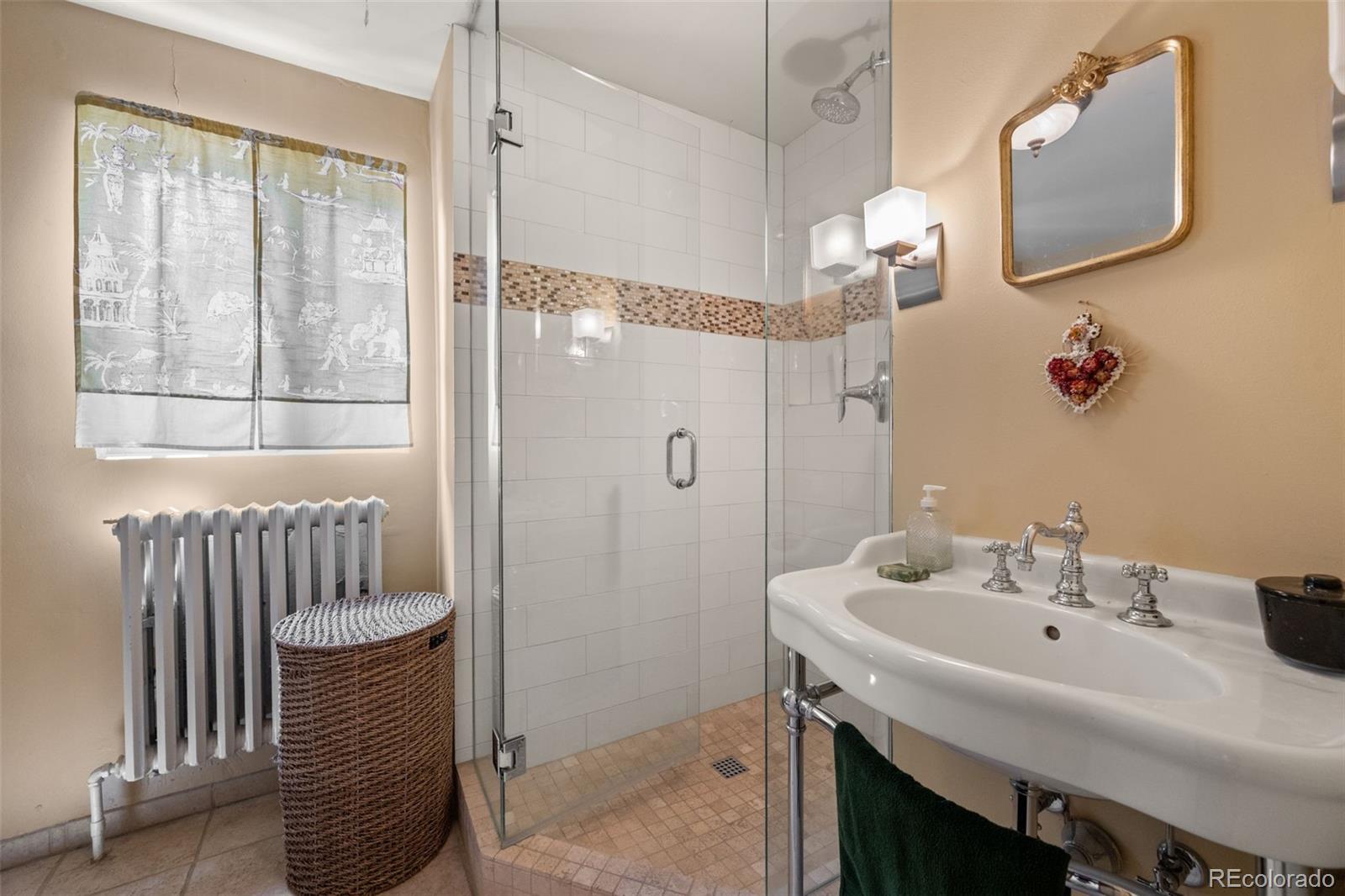 MLS Image #38 for 100  gaylord street,denver, Colorado