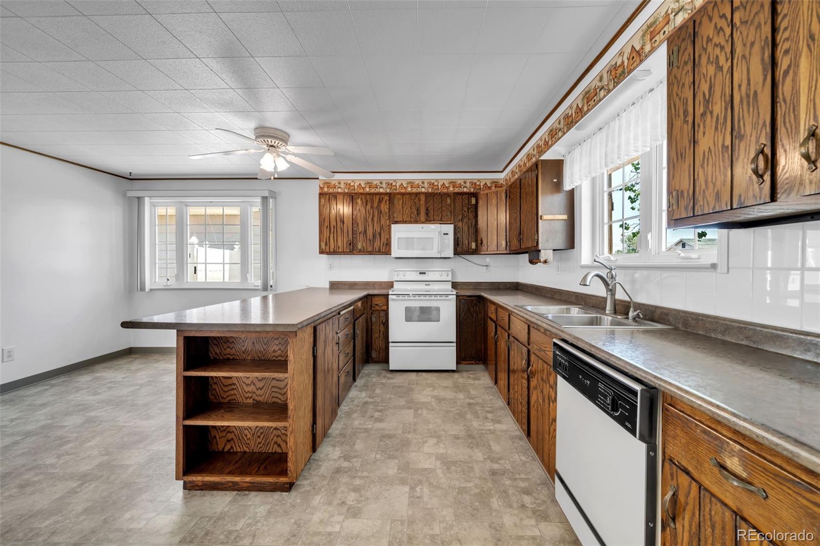MLS Image #10 for 355 e woodward avenue,keenesburg, Colorado