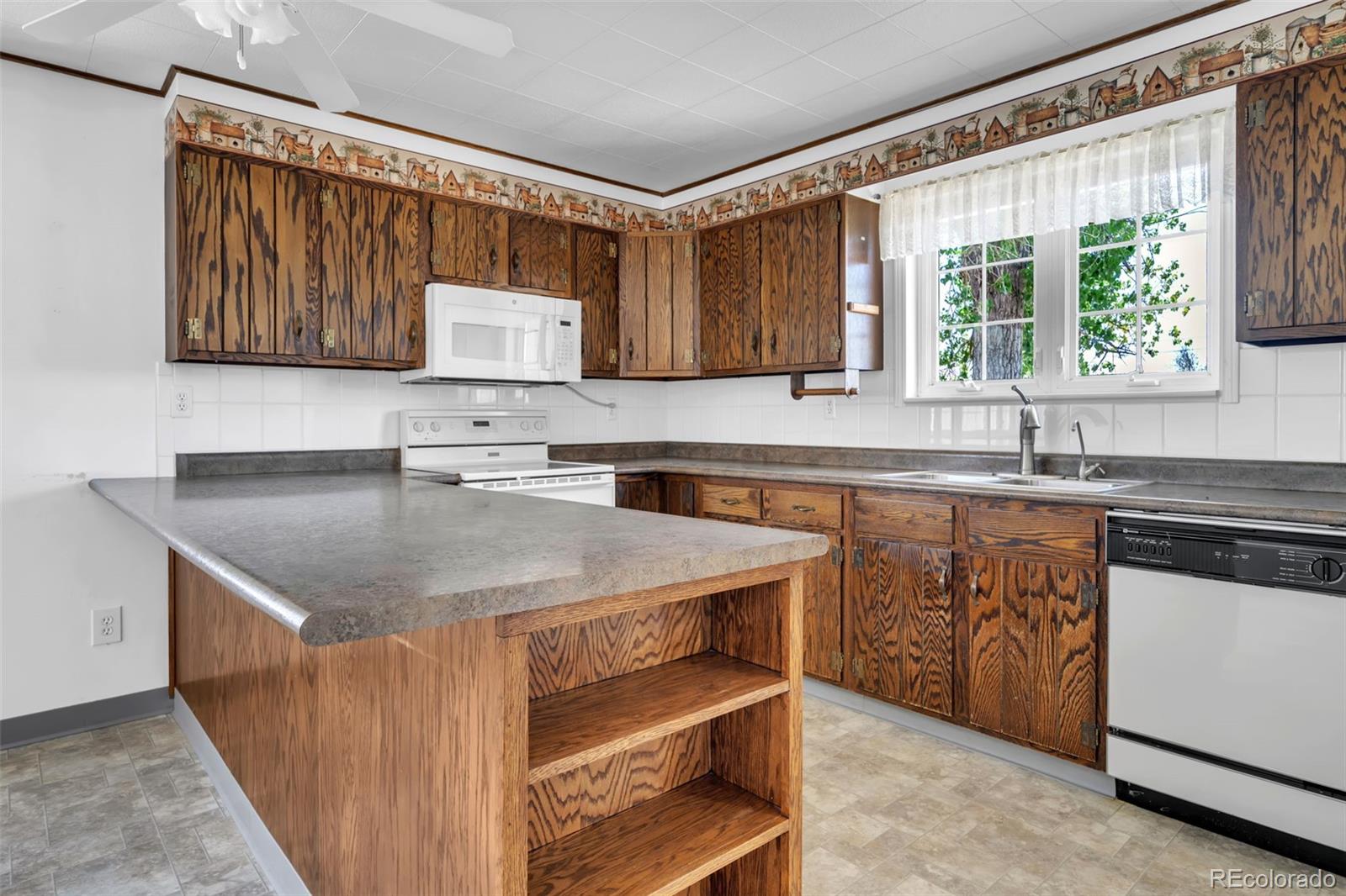 MLS Image #11 for 355 e woodward avenue,keenesburg, Colorado