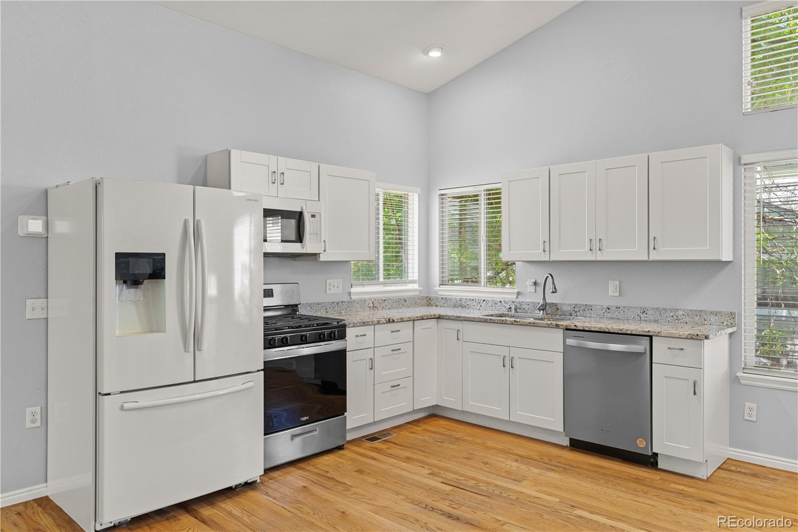 MLS Image #11 for 9367 e alabama place,denver, Colorado