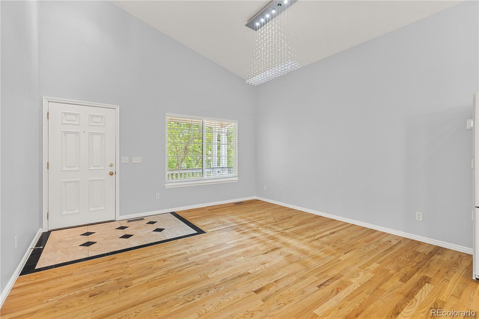 MLS Image #8 for 9367 e alabama place,denver, Colorado
