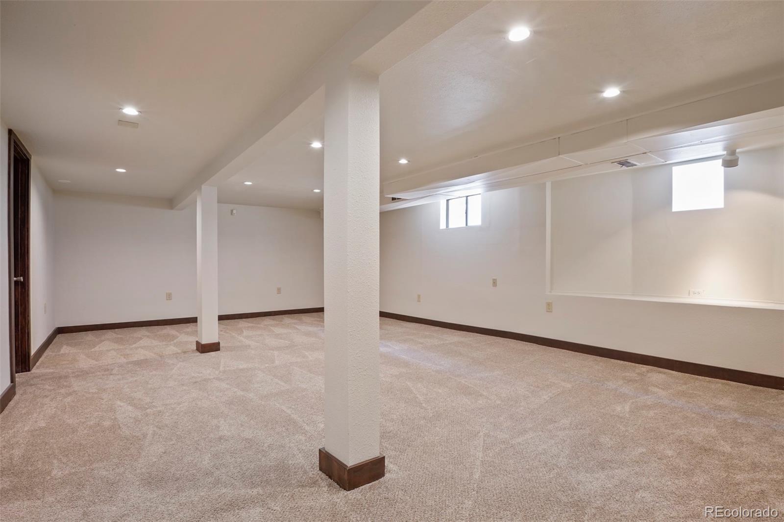 MLS Image #21 for 1415 s grant street,denver, Colorado