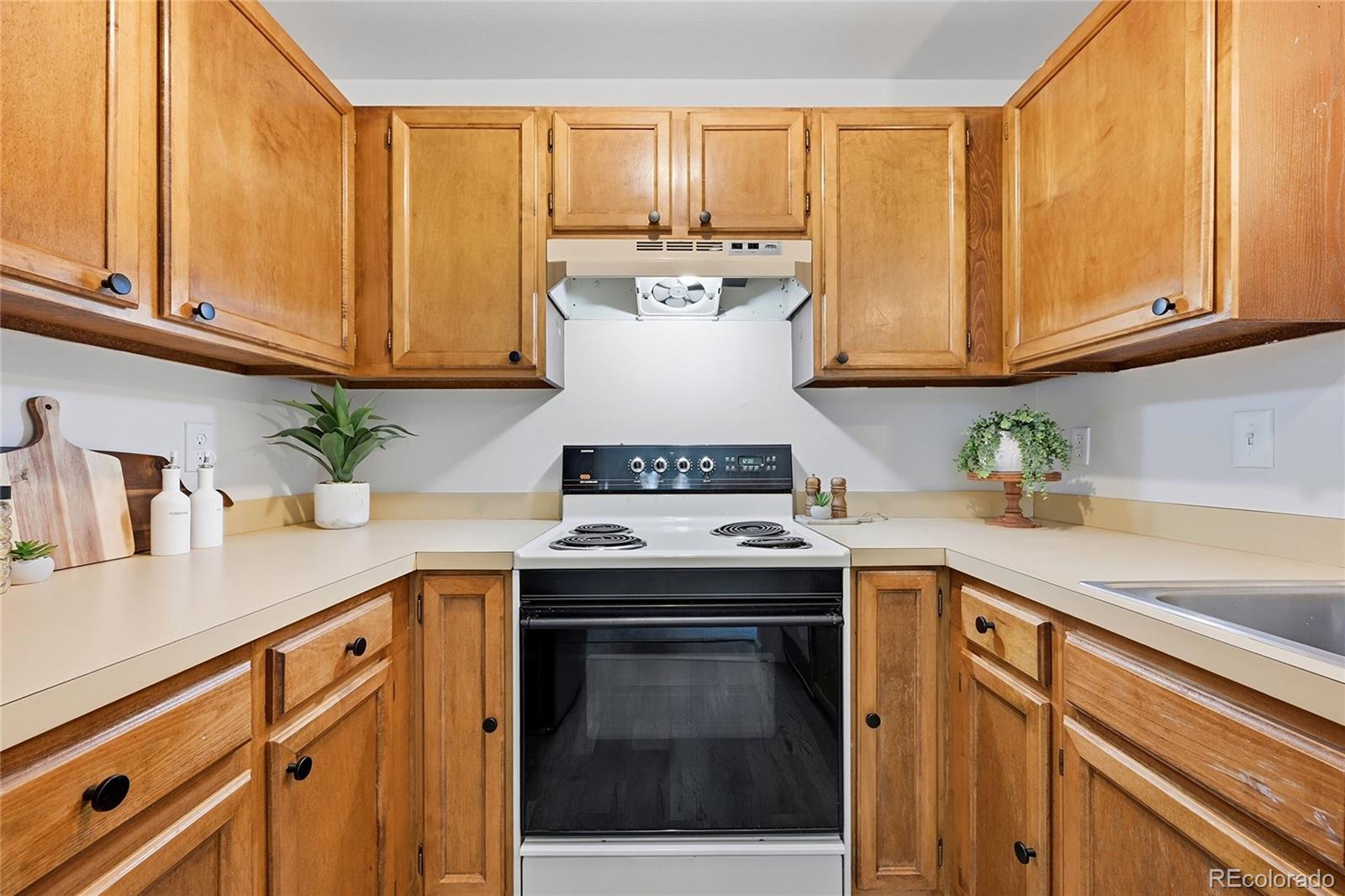 MLS Image #13 for 7883  allison way 201,arvada, Colorado