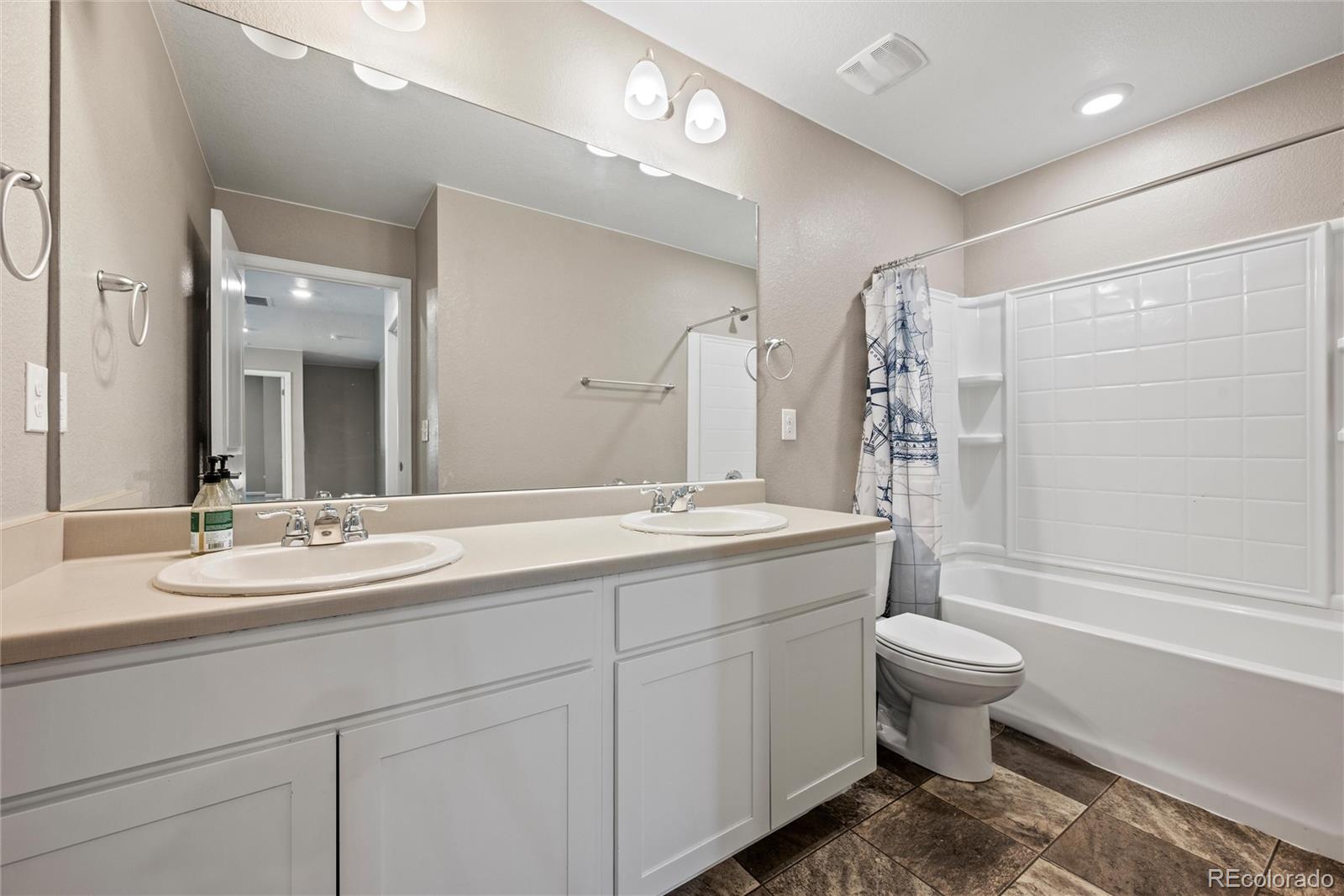 MLS Image #17 for 27089 e cedar avenue,aurora, Colorado