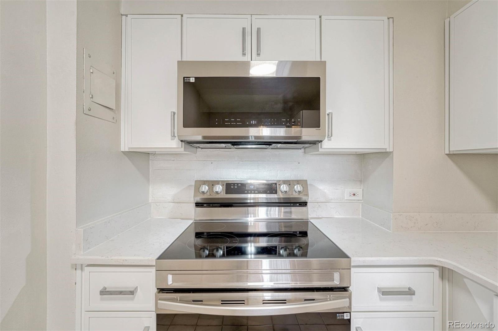 MLS Image #17 for 480 s marion parkway,denver, Colorado