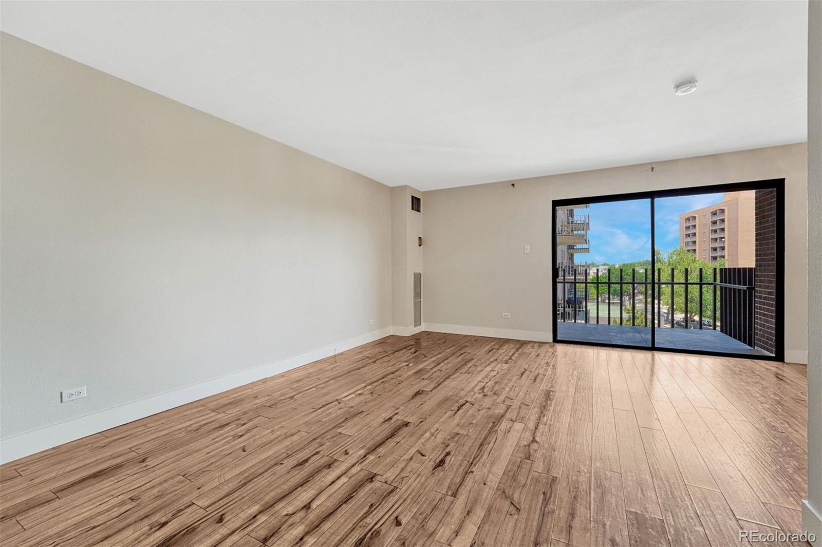 MLS Image #8 for 480 s marion parkway,denver, Colorado