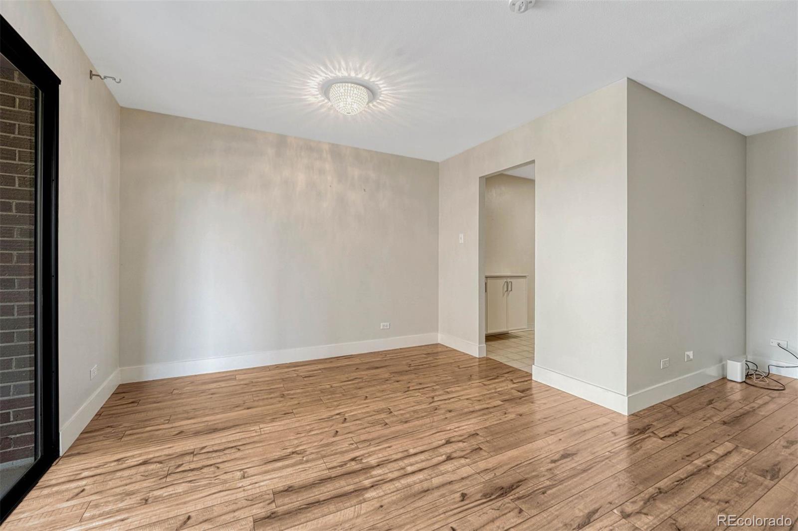 MLS Image #9 for 480 s marion parkway,denver, Colorado