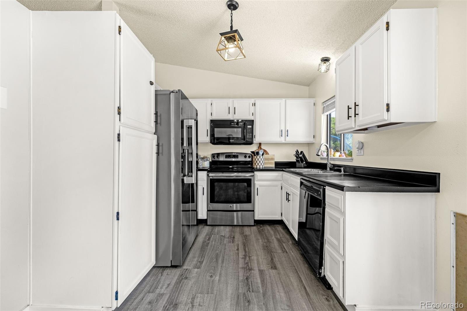 MLS Image #7 for 3955  ayers drive,colorado springs, Colorado