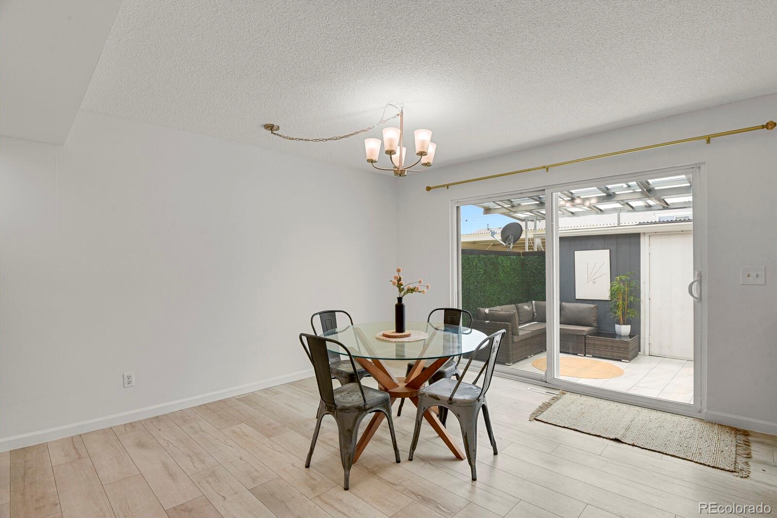 MLS Image #5 for 1140 w 88th avenue,denver, Colorado