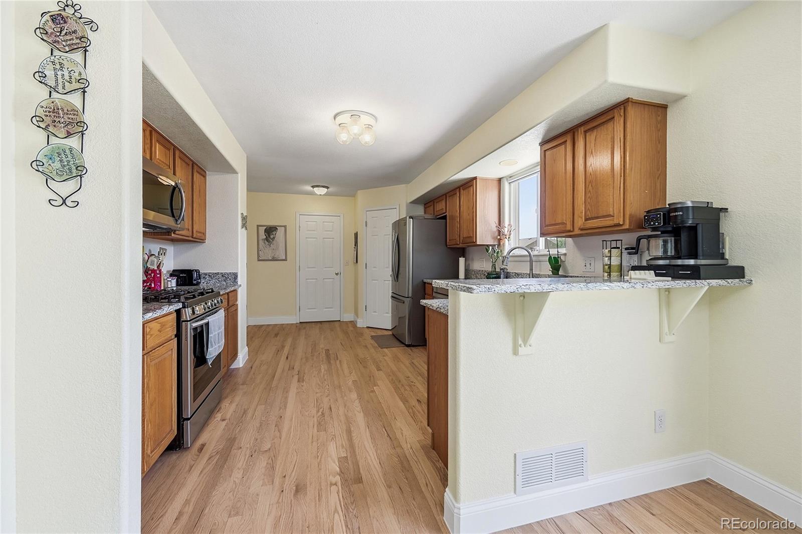 MLS Image #11 for 435 n 14th court,brighton, Colorado