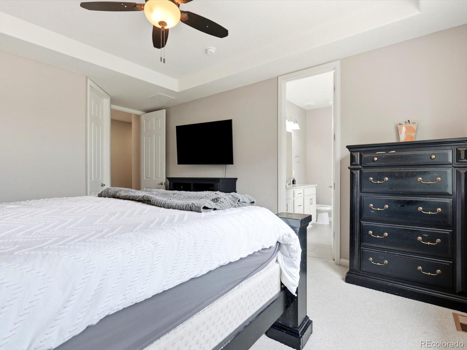 MLS Image #11 for 21560 e union place,aurora, Colorado