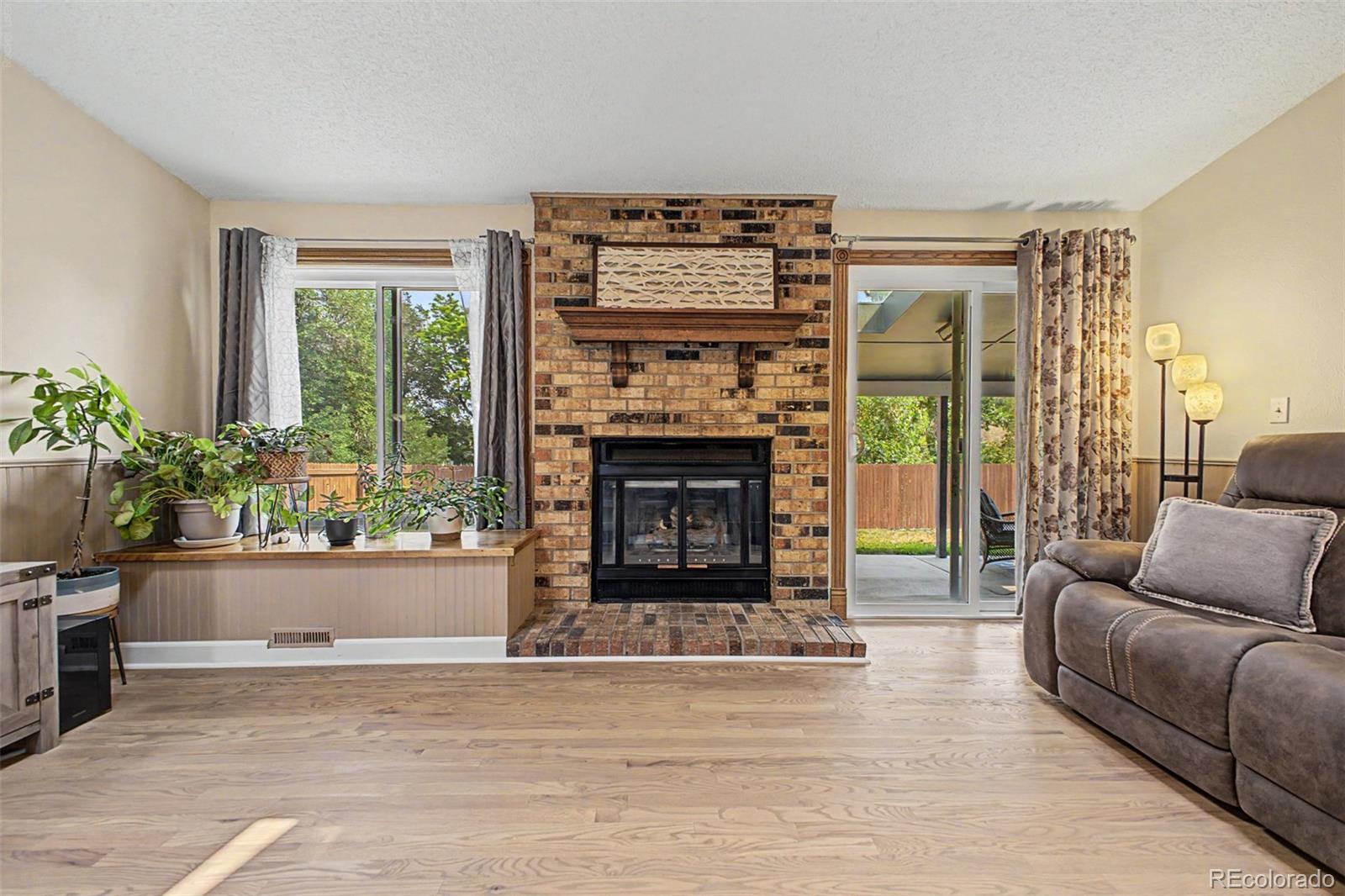 MLS Image #10 for 4002 s argonne way,aurora, Colorado