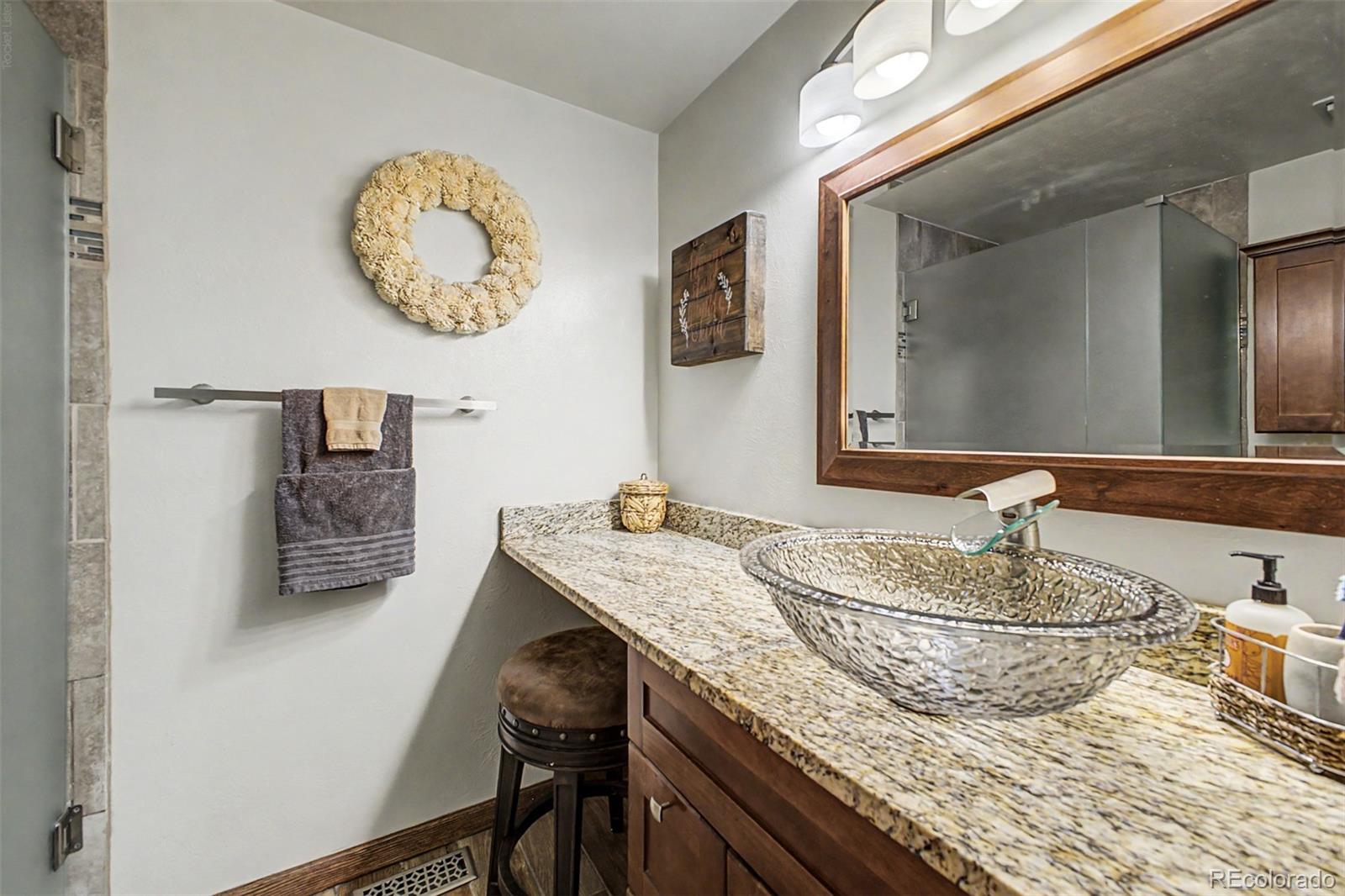 MLS Image #13 for 4002 s argonne way,aurora, Colorado