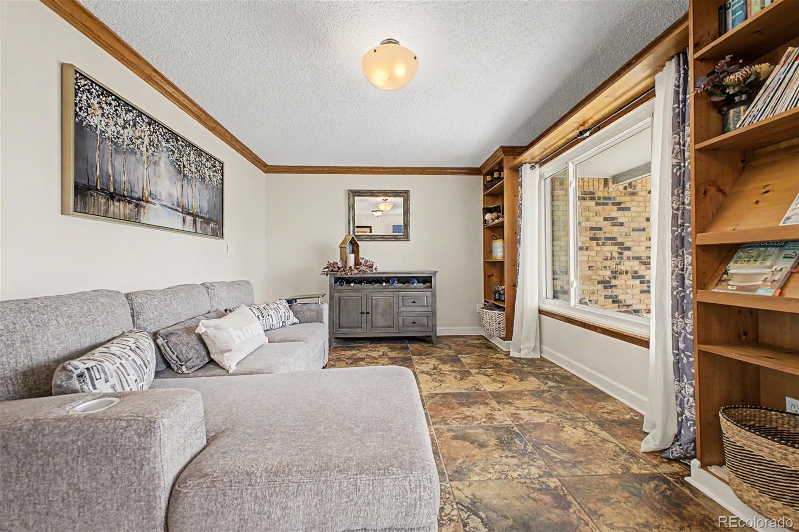MLS Image #3 for 4002 s argonne way,aurora, Colorado