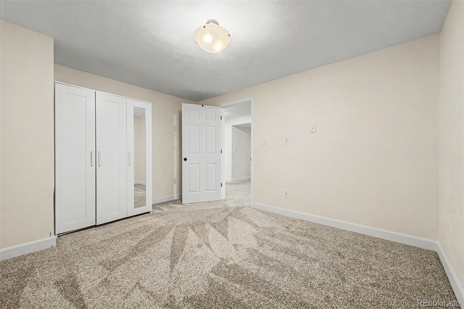 MLS Image #30 for 4002 s argonne way,aurora, Colorado