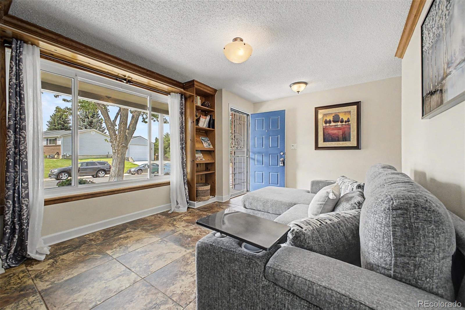 MLS Image #5 for 4002 s argonne way,aurora, Colorado