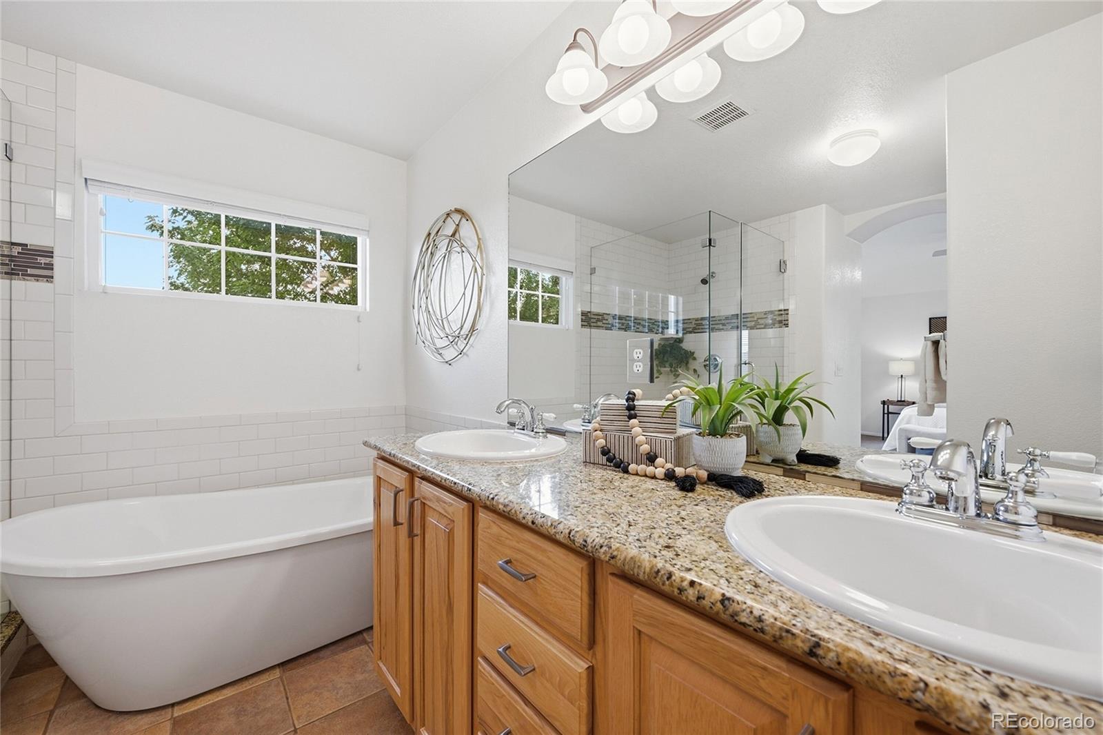 MLS Image #22 for 20877 e eastman avenue,aurora, Colorado