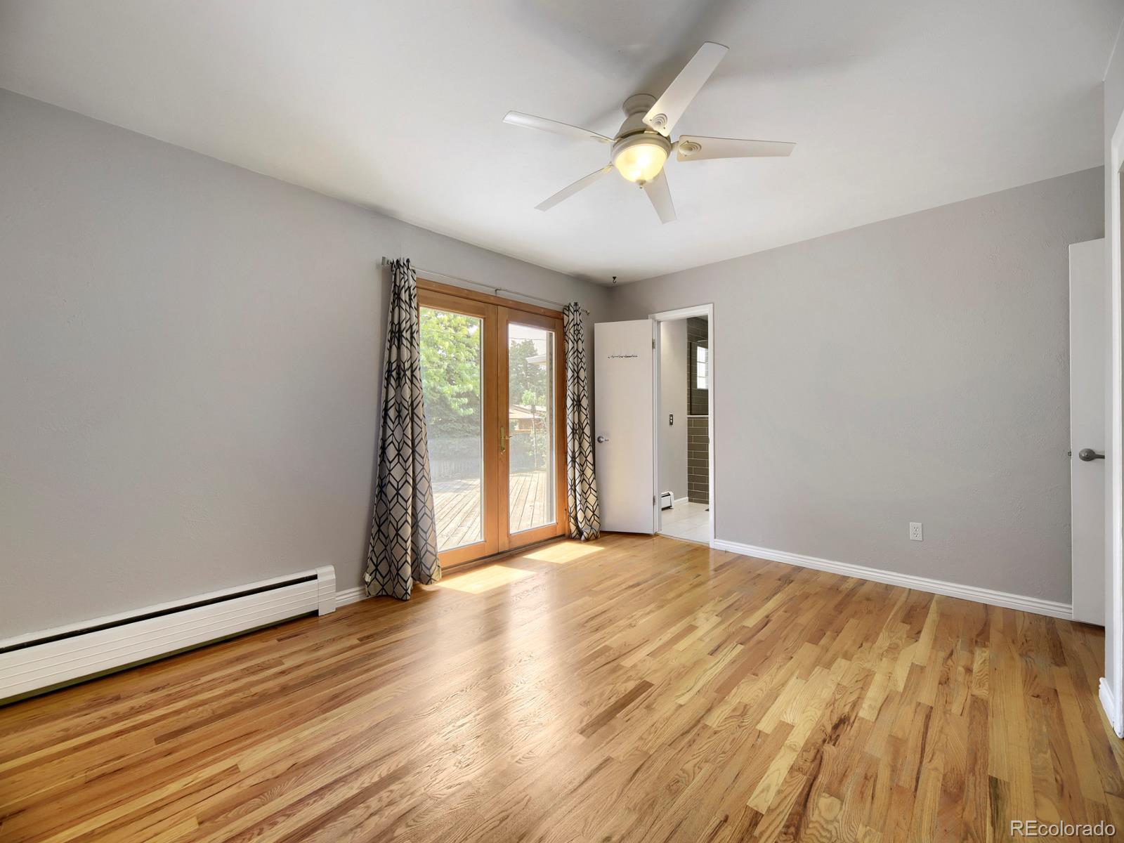 MLS Image #17 for 6305 s valleyview street,littleton, Colorado