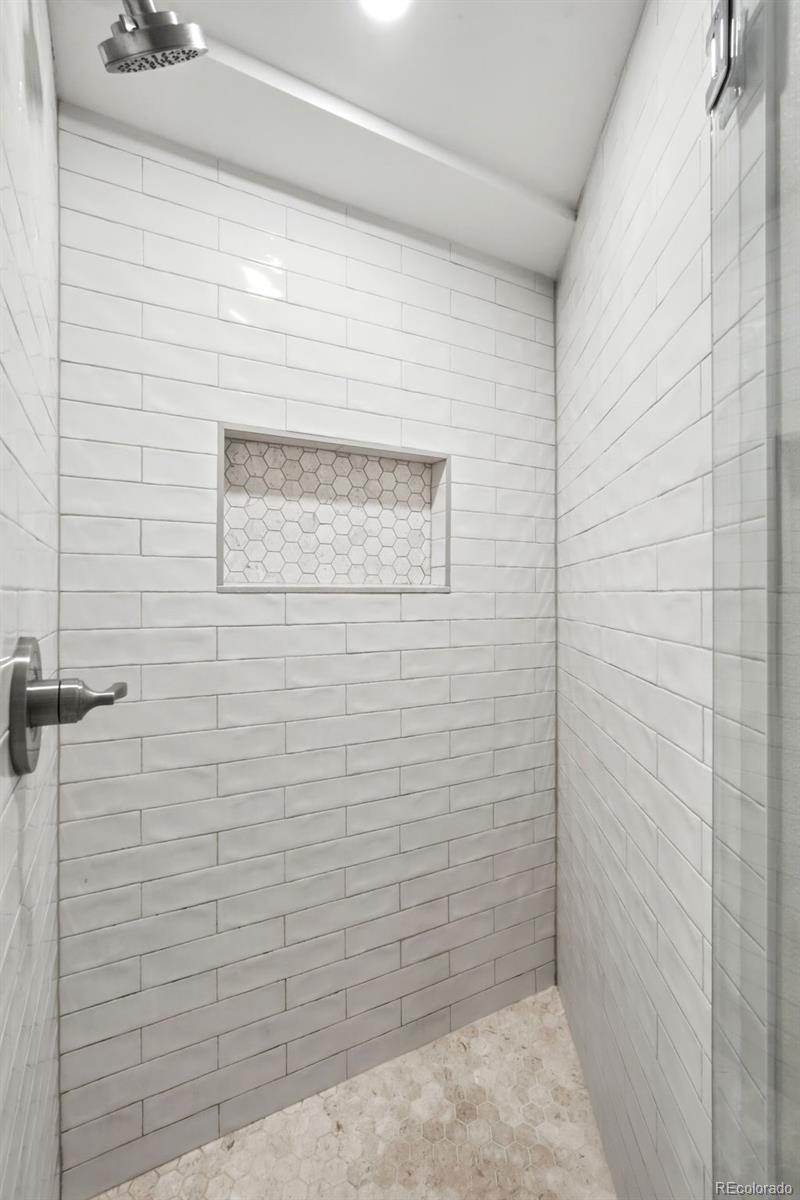 MLS Image #24 for 1330 s ivanhoe way,denver, Colorado