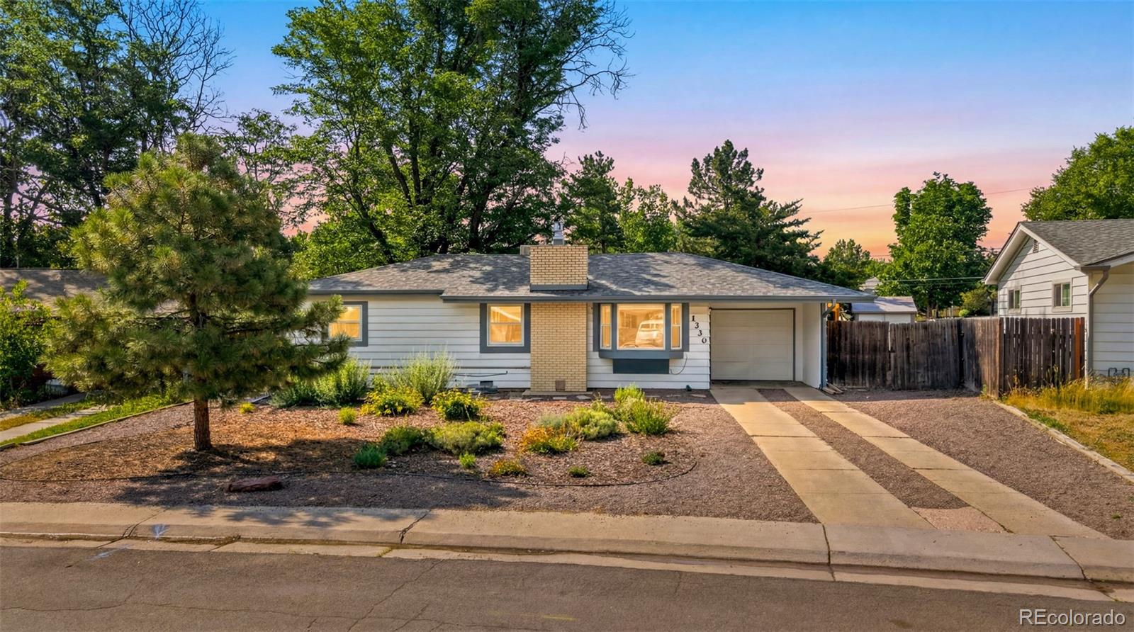 MLS Image #37 for 1330 s ivanhoe way,denver, Colorado