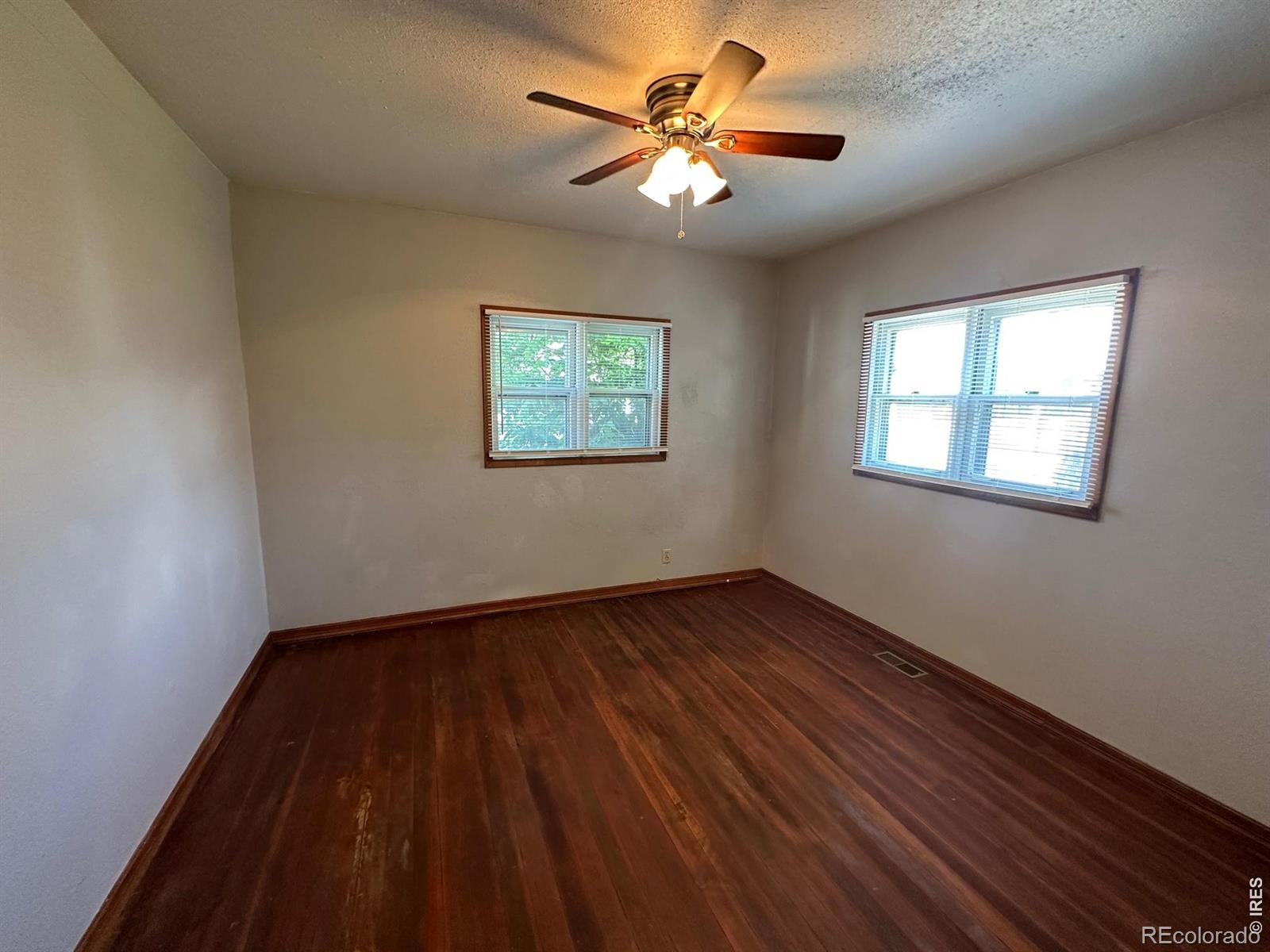 MLS Image #15 for 90  cedar avenue,akron, Colorado