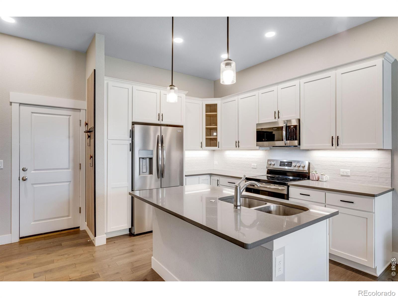 MLS Image #13 for 4148  greenhorn drive,loveland, Colorado