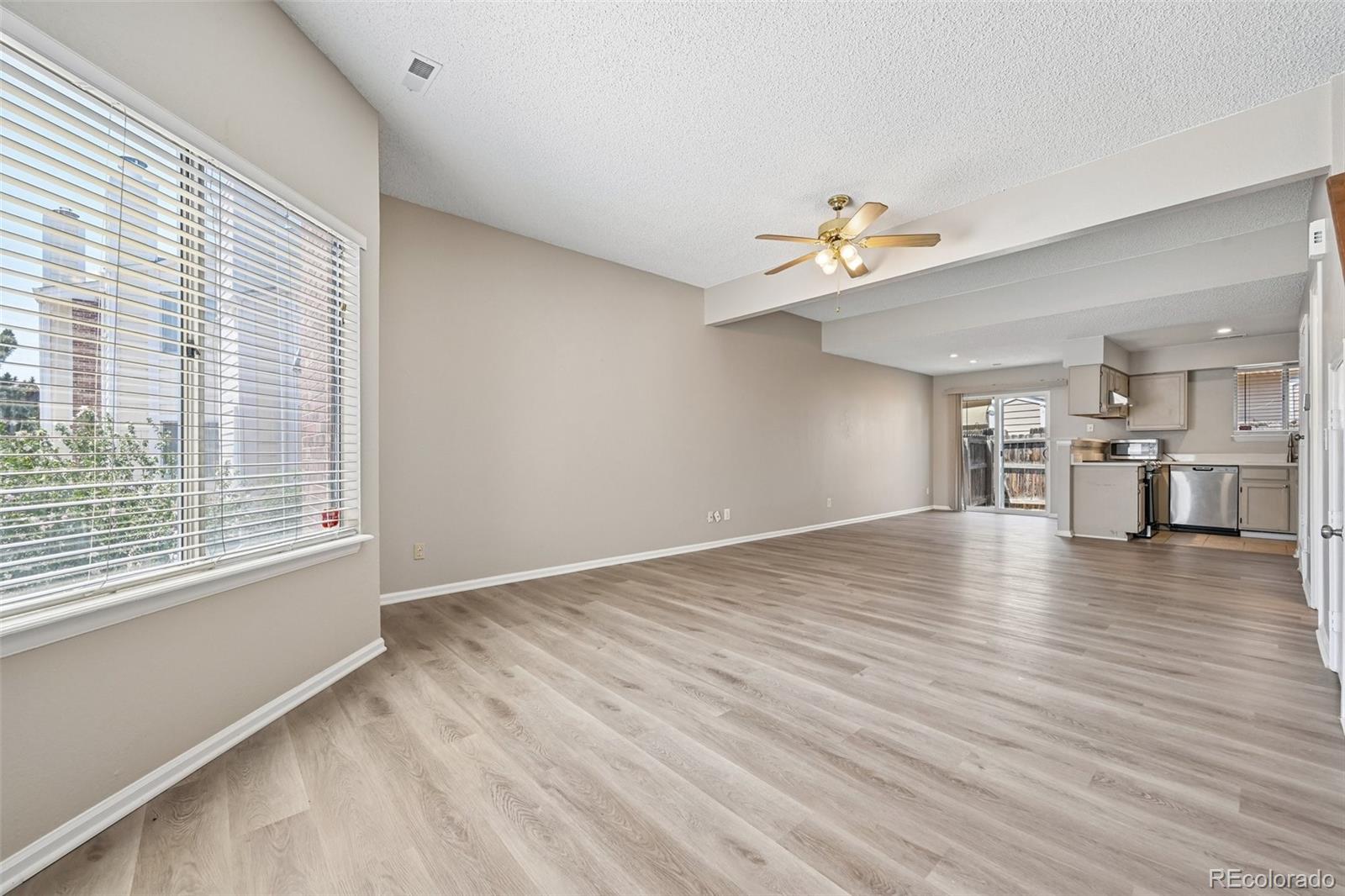 MLS Image #5 for 8124  gray court,arvada, Colorado