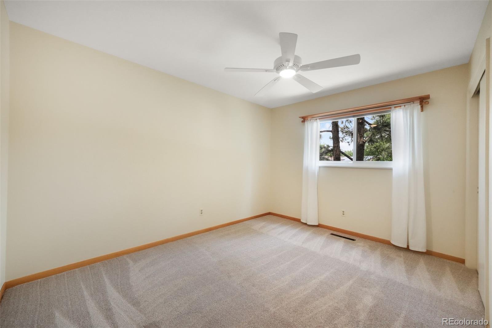 MLS Image #22 for 3015  westwood boulevard,colorado springs, Colorado