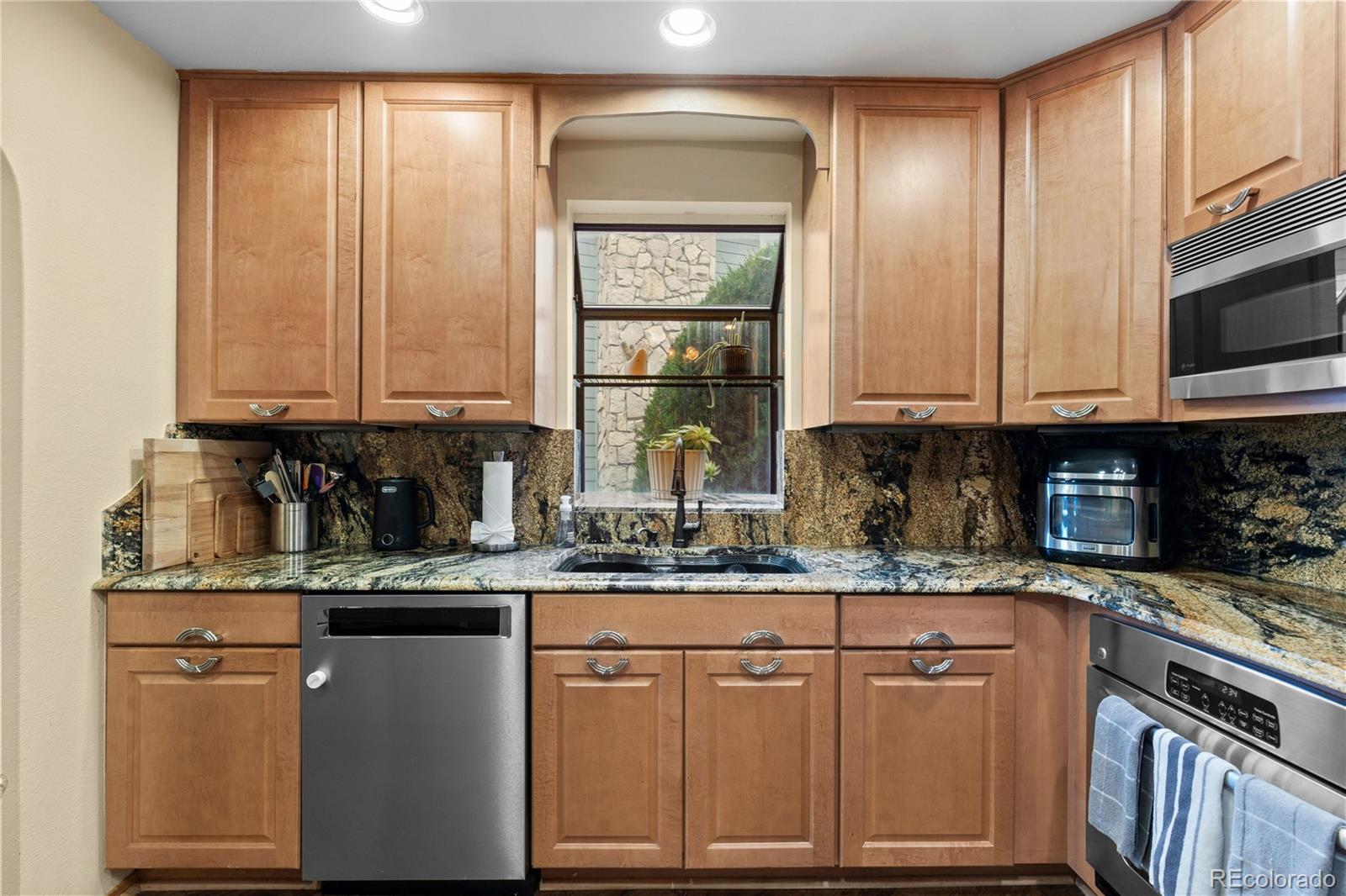 MLS Image #12 for 2212  emerald drive,castle rock, Colorado