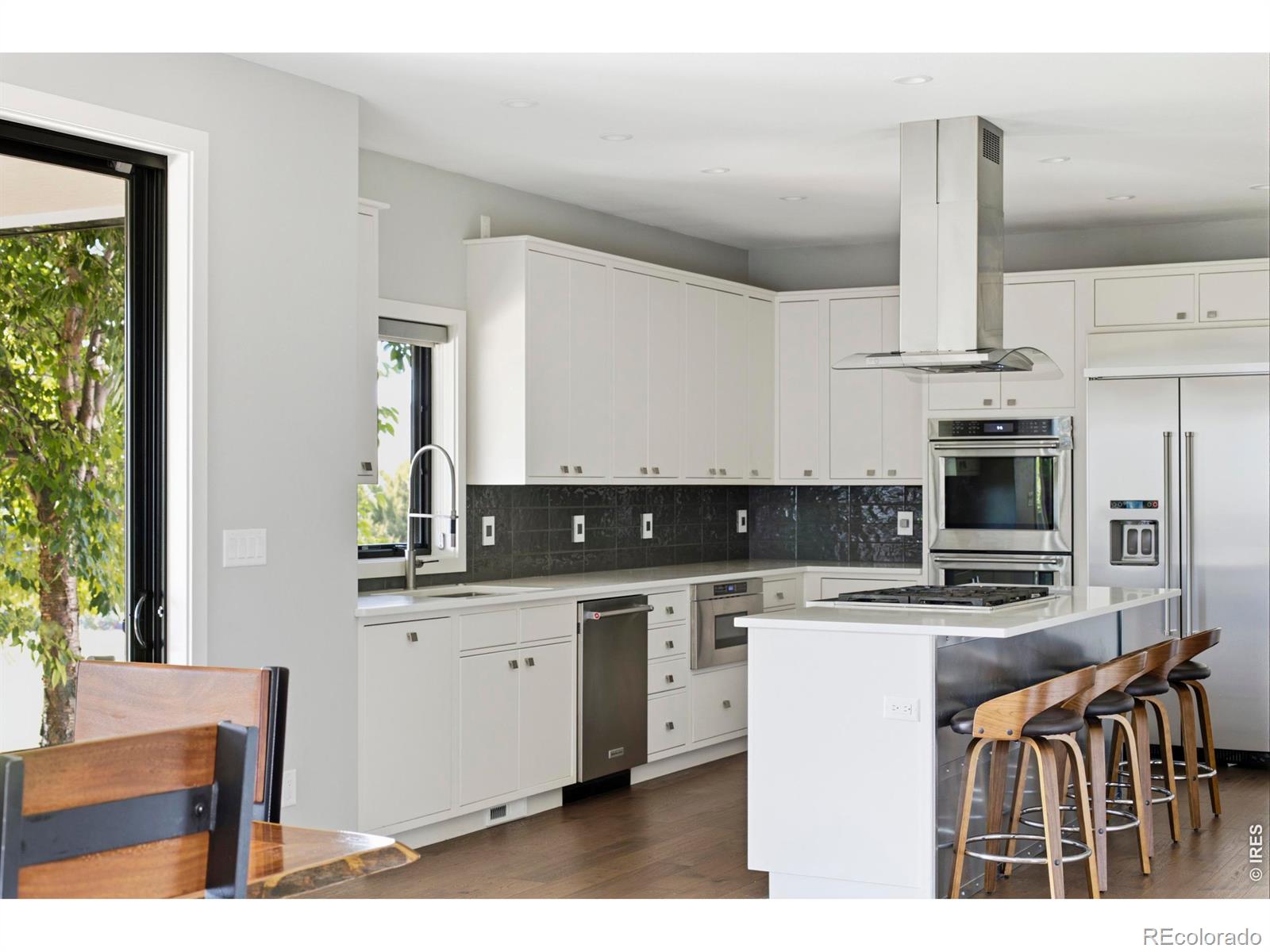 MLS Image #11 for 938  signal court,timnath, Colorado