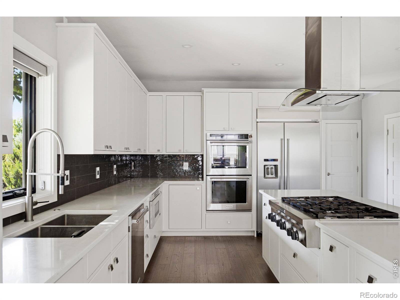 MLS Image #13 for 938  signal court,timnath, Colorado
