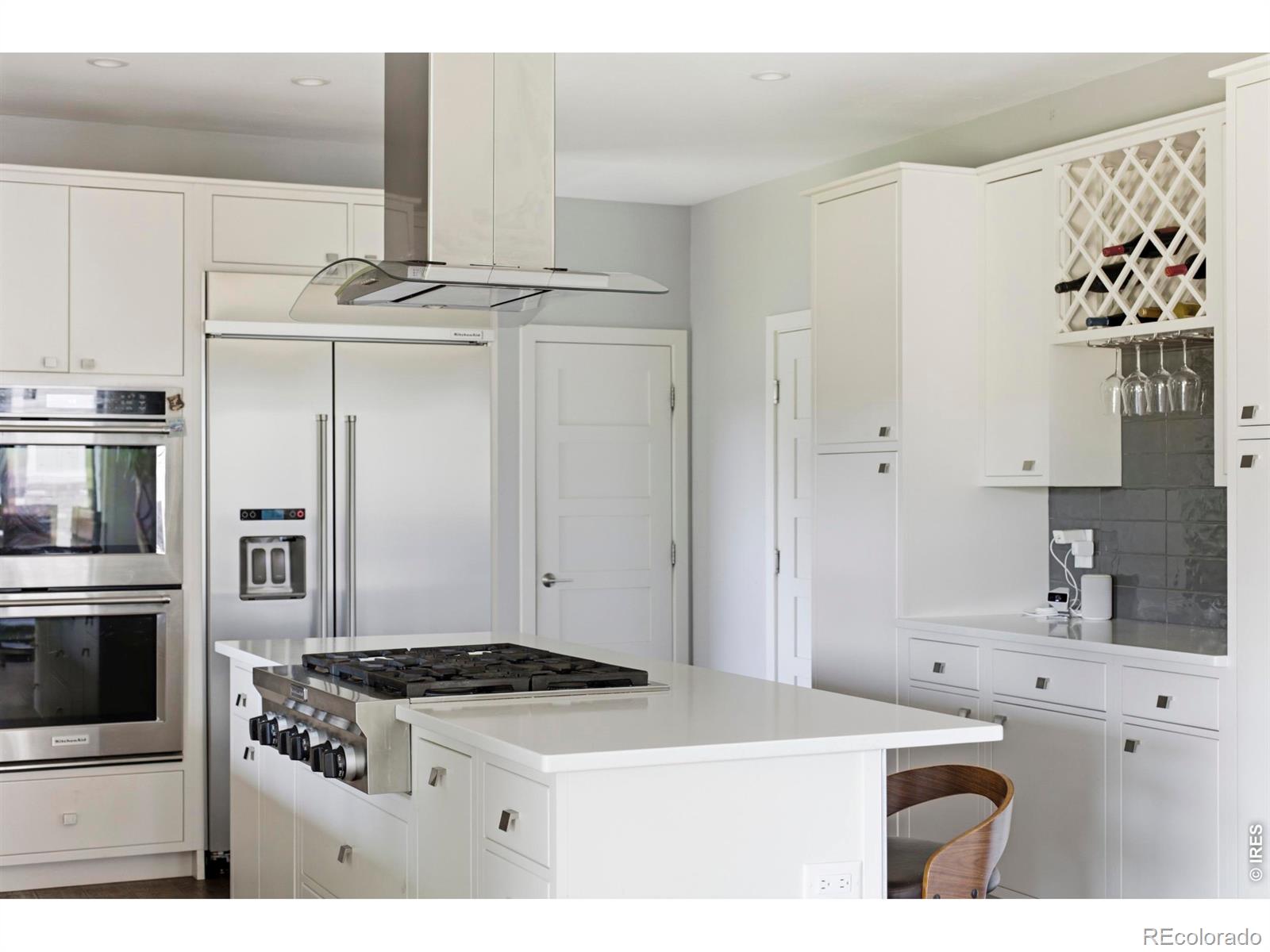 MLS Image #14 for 938  signal court,timnath, Colorado