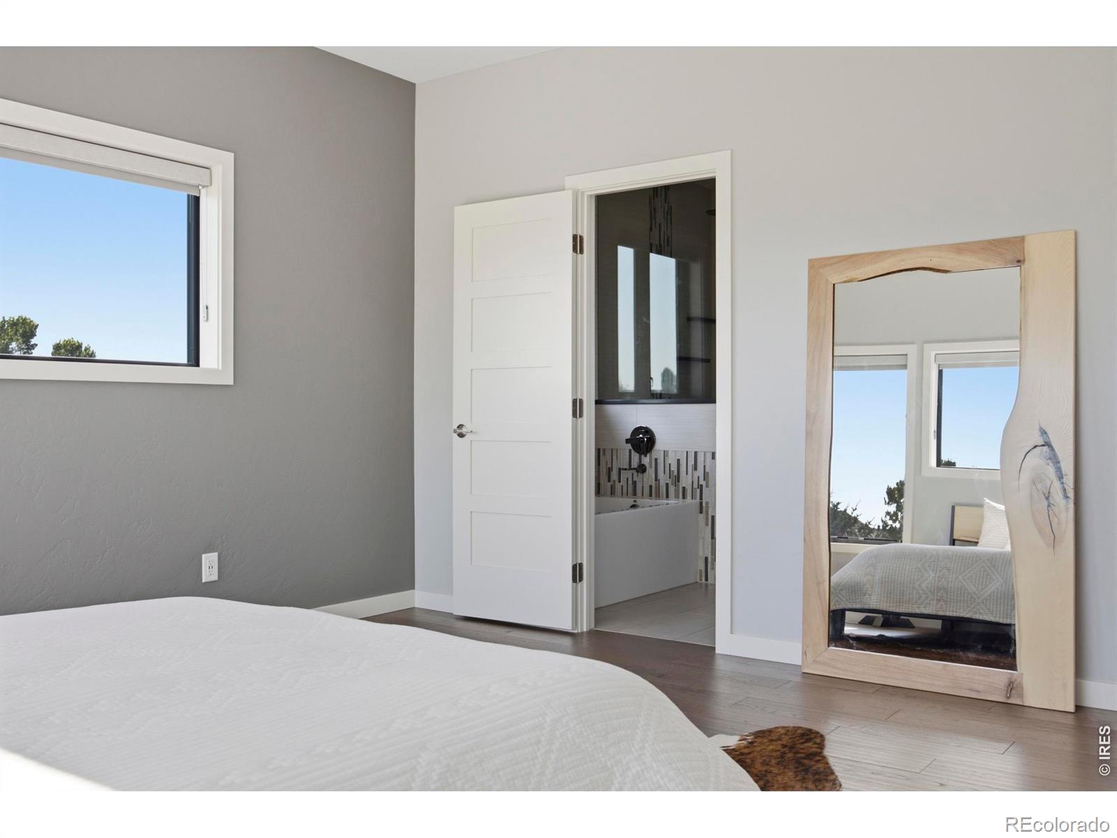 MLS Image #22 for 938  signal court,timnath, Colorado