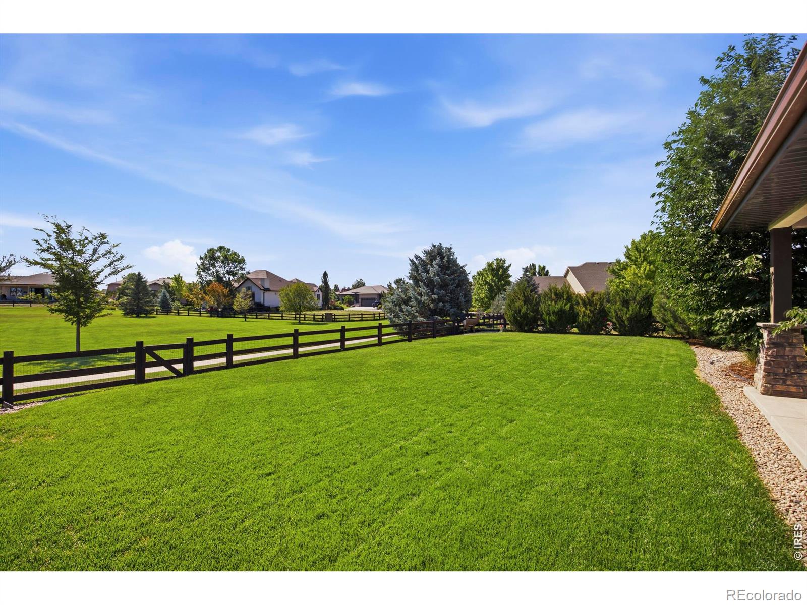 MLS Image #34 for 938  signal court,timnath, Colorado