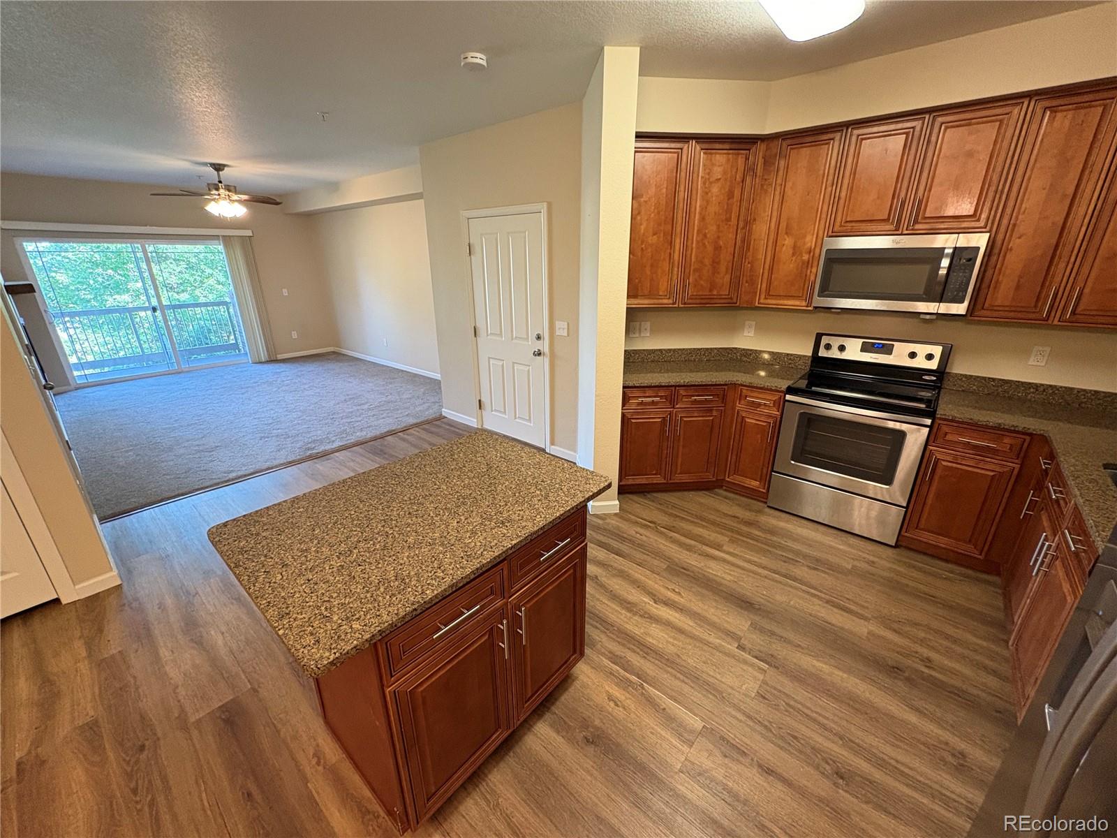 MLS Image #5 for 804  summer hawk drive,longmont, Colorado