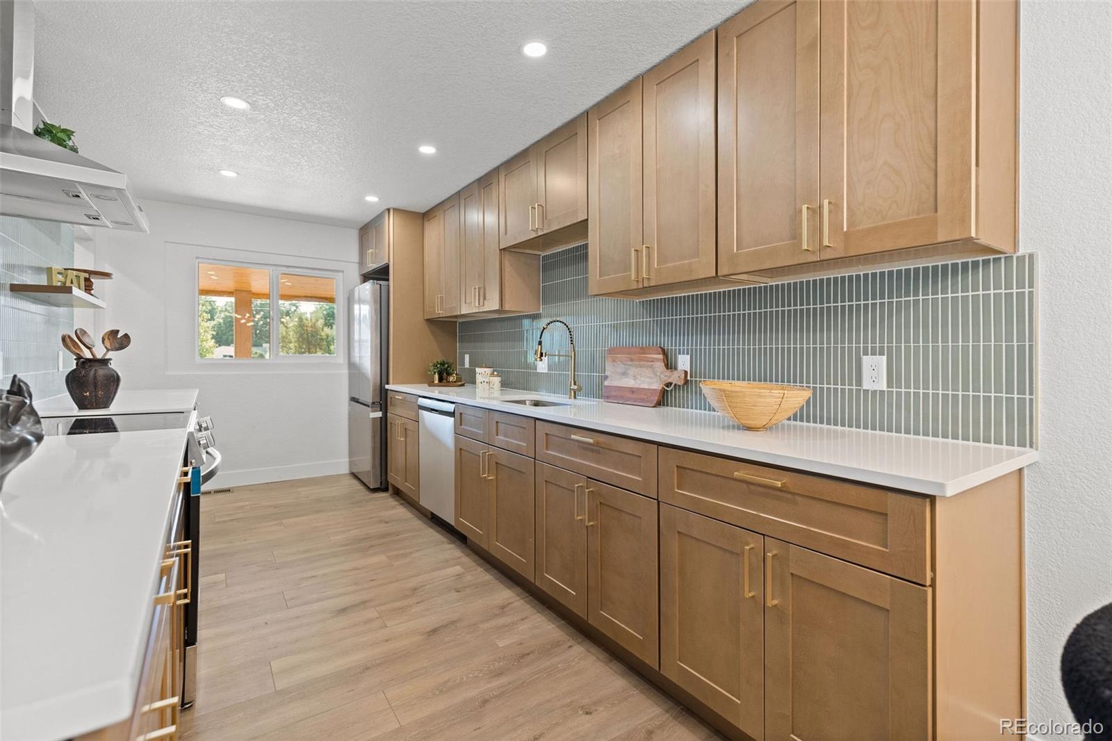 MLS Image #17 for 170 s eaton street,denver, Colorado