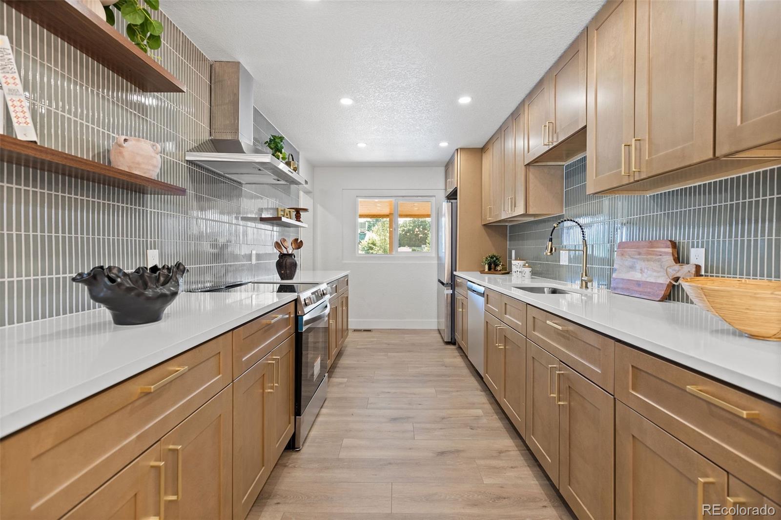 MLS Image #18 for 170 s eaton street,denver, Colorado