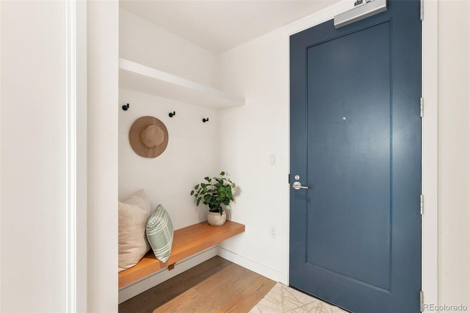 MLS Image #10 for 1750  wewatta street,denver, Colorado
