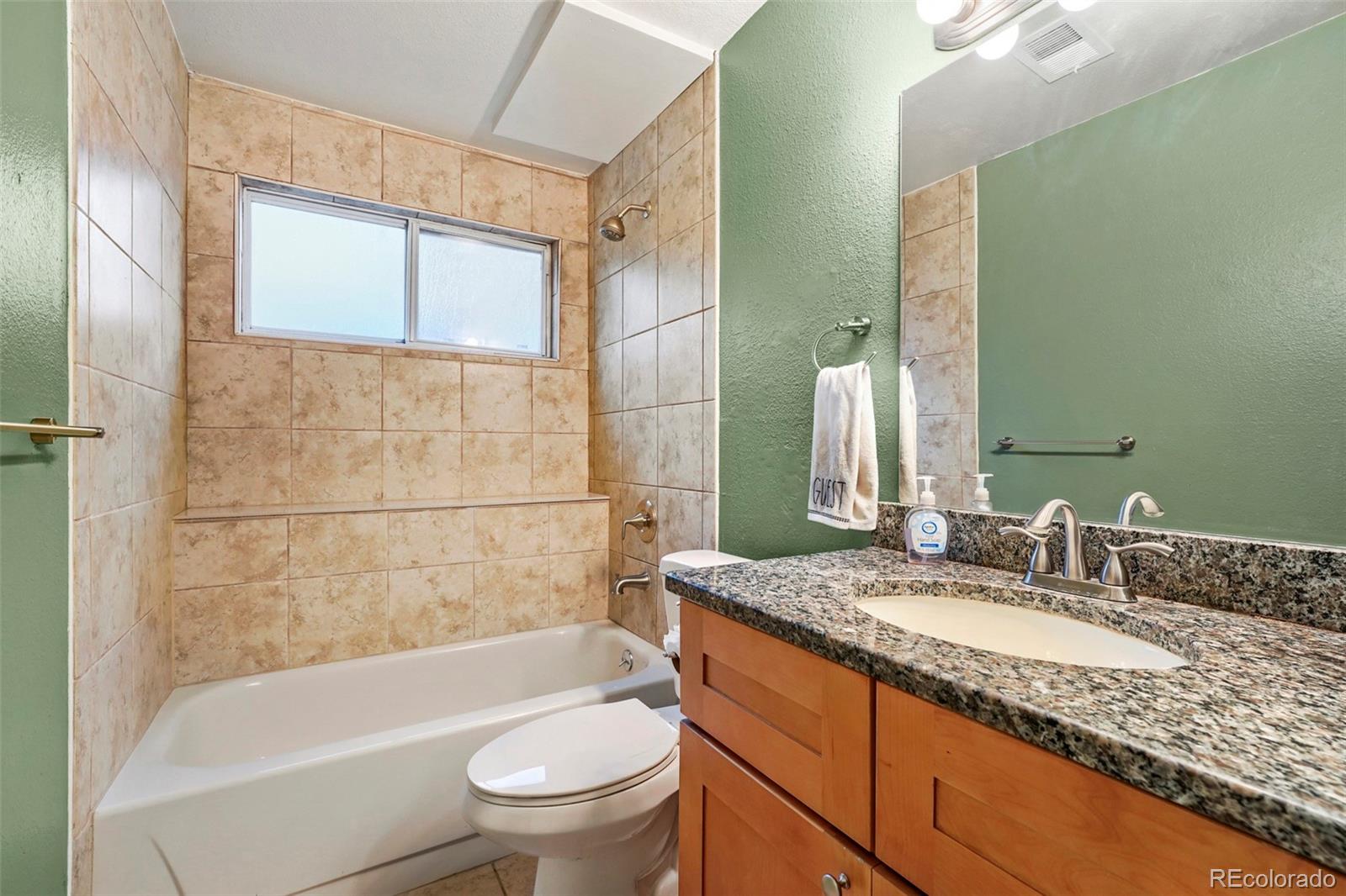 MLS Image #9 for 14962 e ohio avenue,aurora, Colorado