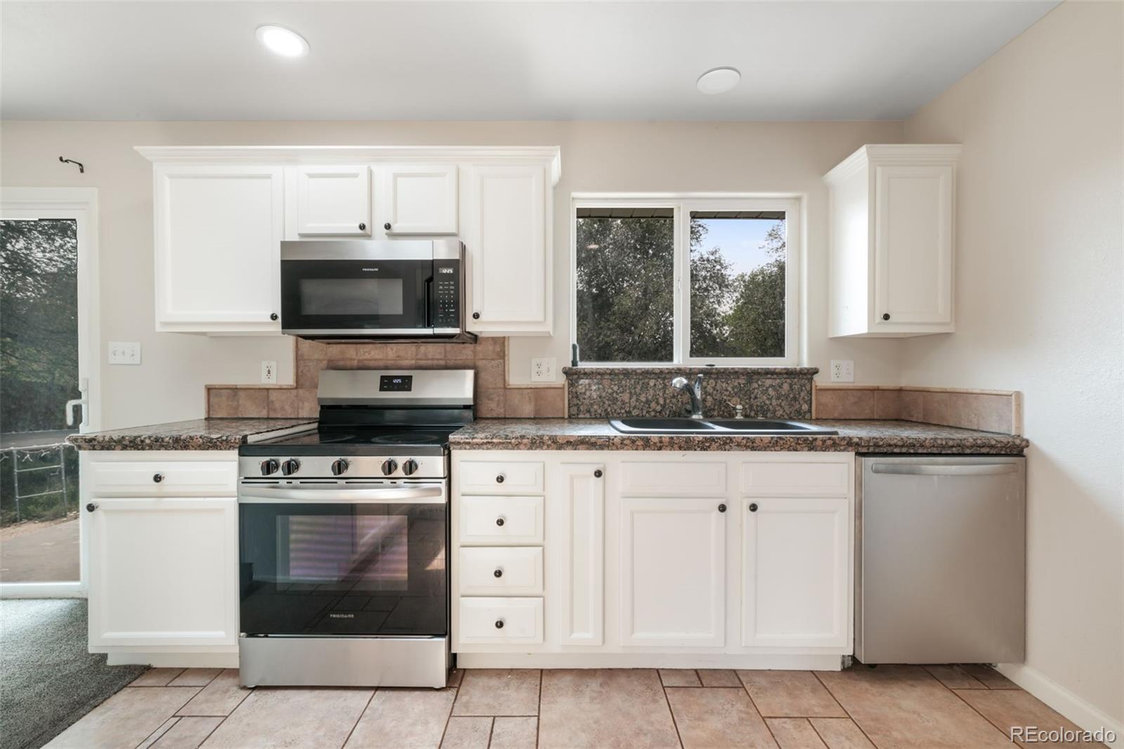 MLS Image #10 for 6635  ocean avenue,colorado springs, Colorado