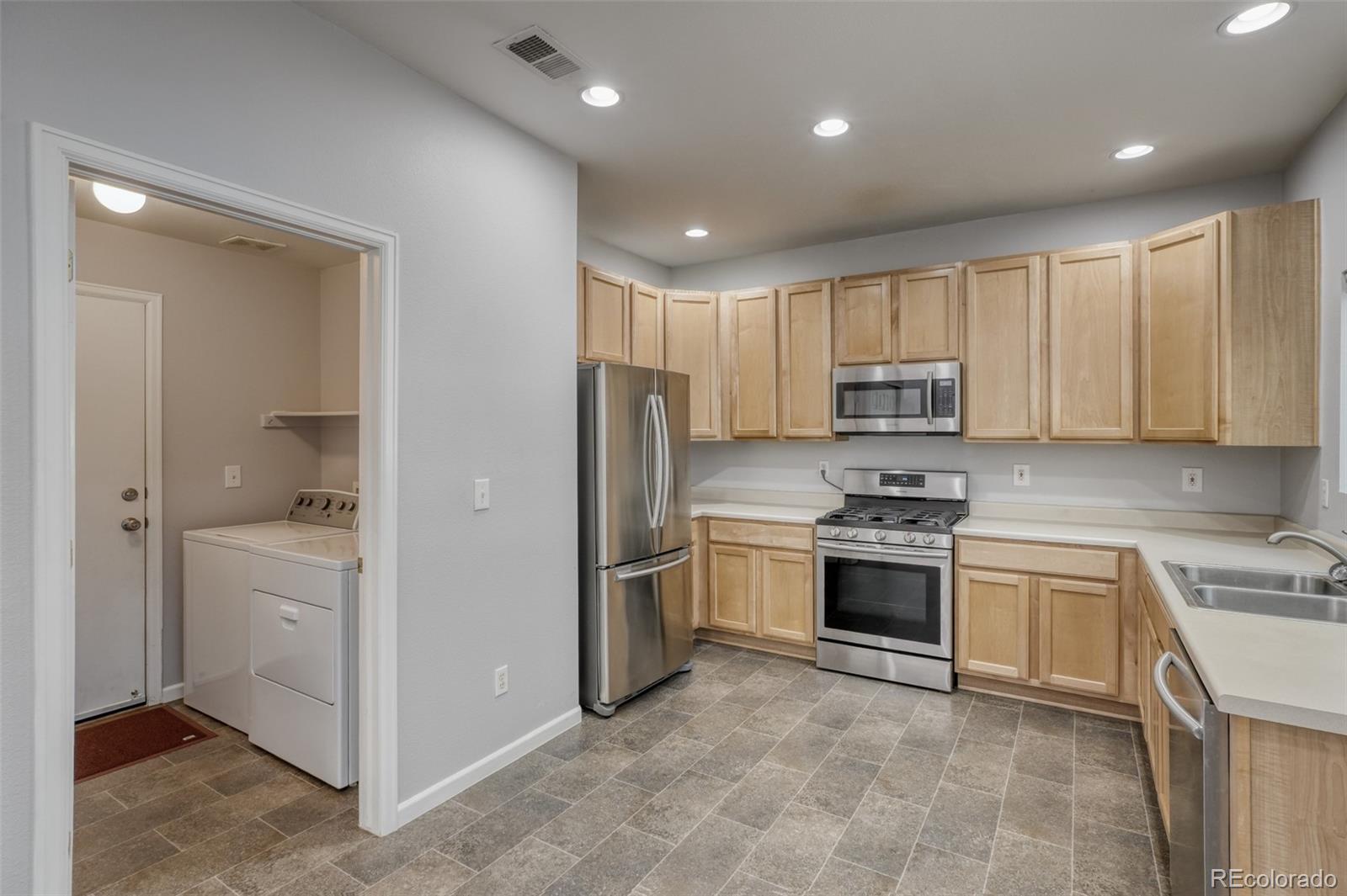 MLS Image #13 for 13949  adams street,thornton, Colorado