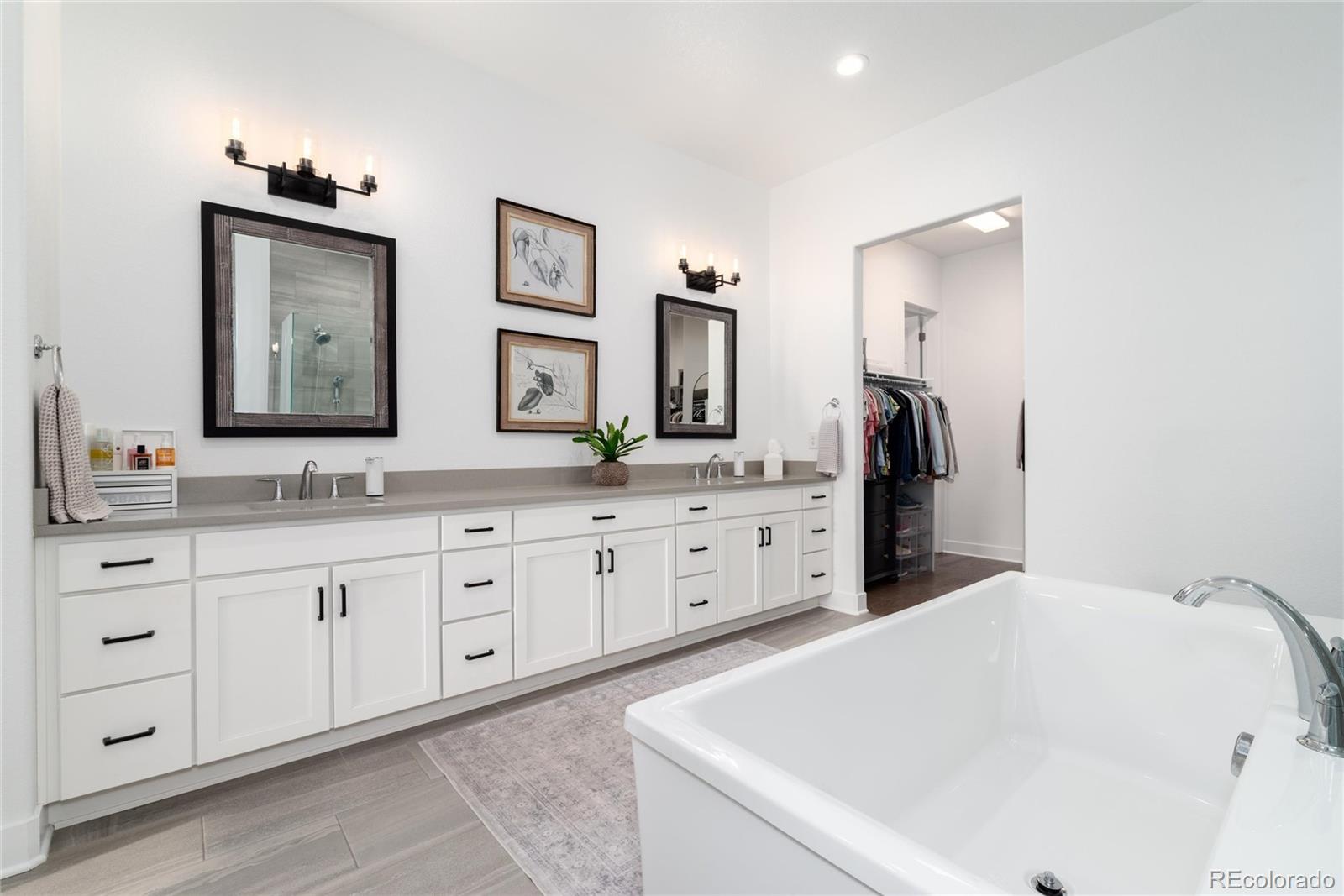 MLS Image #25 for 27810 e lakeview drive,aurora, Colorado