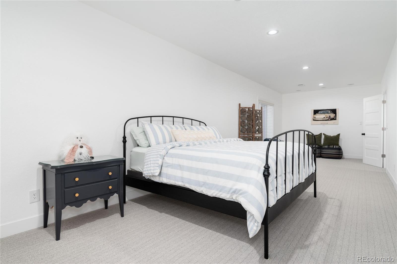 MLS Image #36 for 27810 e lakeview drive,aurora, Colorado