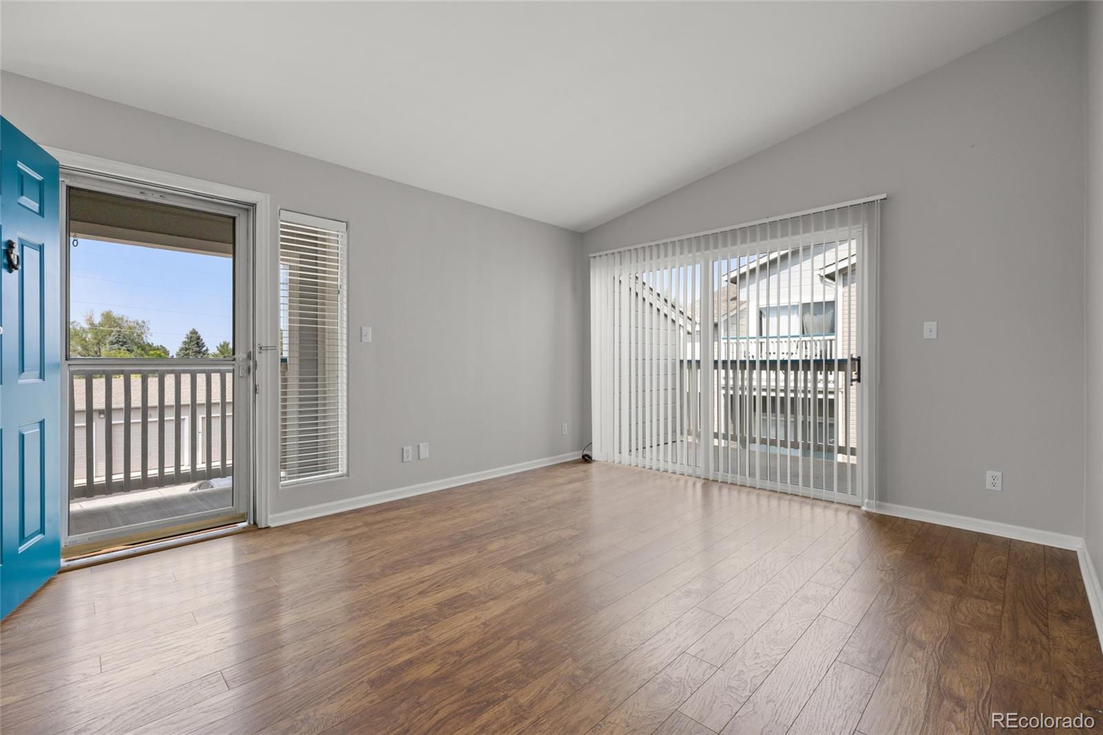 MLS Image #2 for 8358  pebble creek way,littleton, Colorado